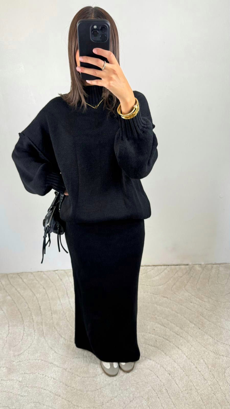 Ensemble jupe et pull en maille noir