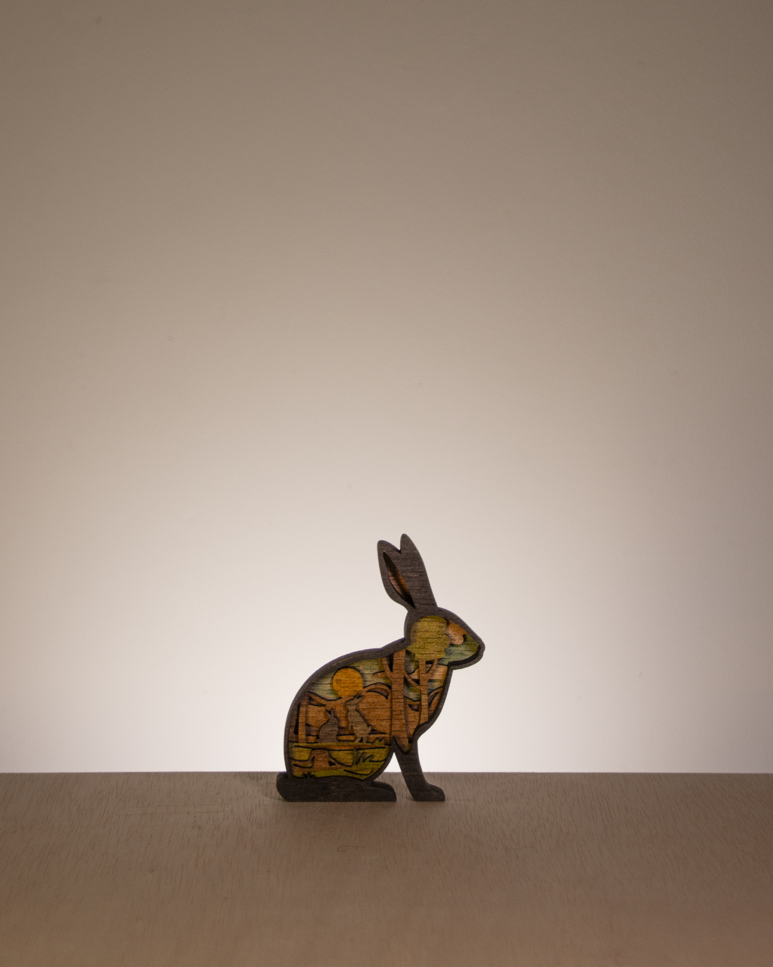 Figura de conejo en madera multicapa - Fauna salvaje