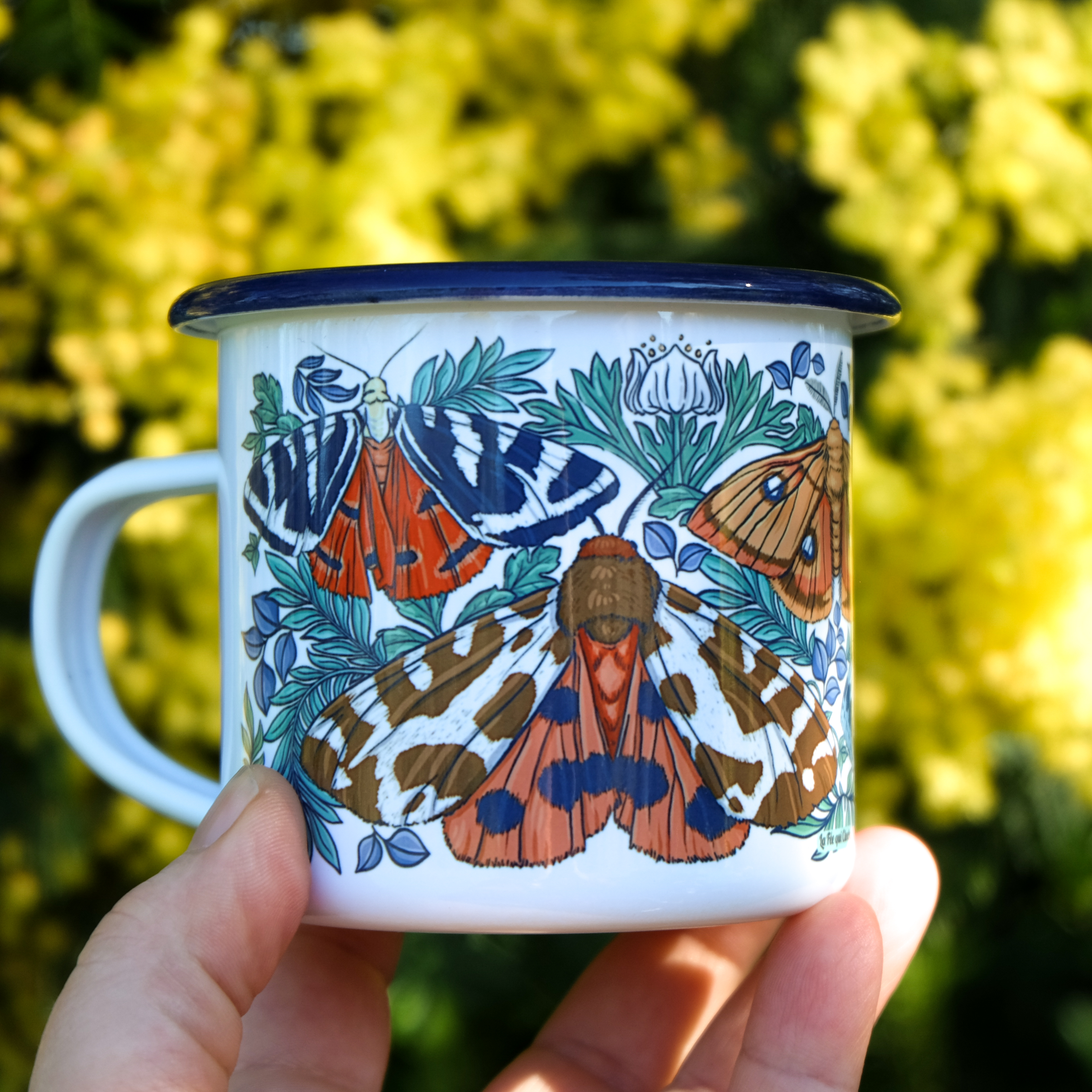 Tasse émaillé "Suis tes rêves ..."