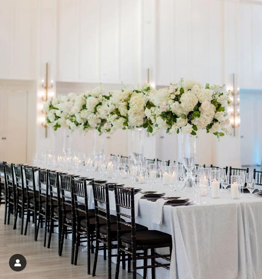 Allena Large Centerpiece