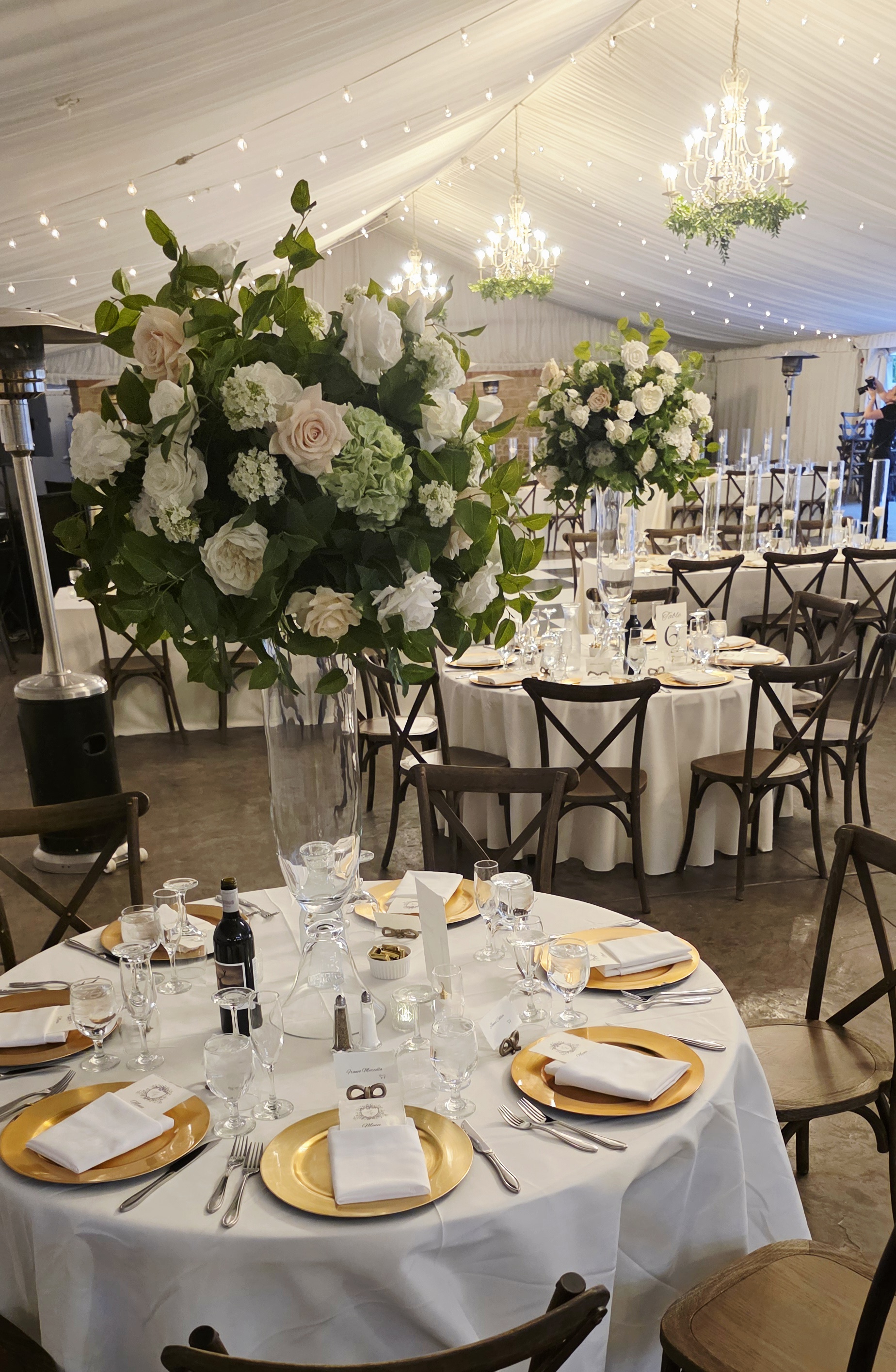 Allena Large Centerpiece