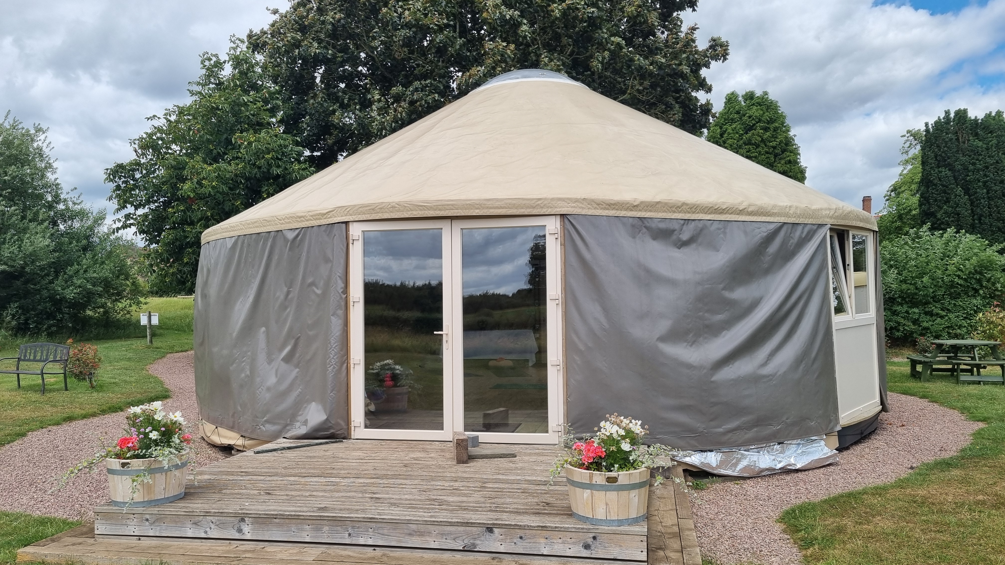 Twin Room + Ensuite - Nourish Retreat (deposit)
