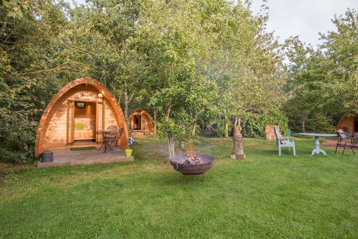 Woodland Pod + Shared Bathroom - Nourish Retreat (deposit)
