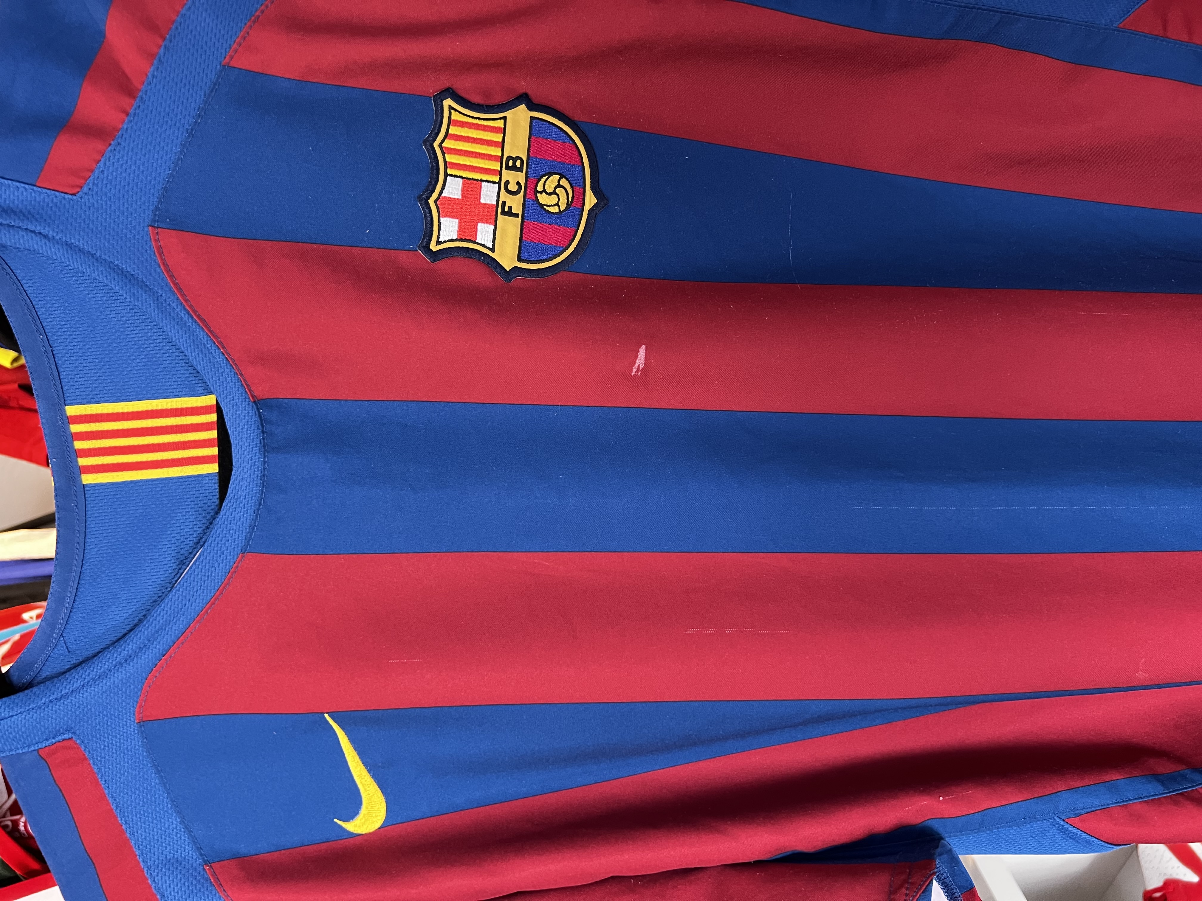 Jersey Barcelona “Ronaldinho” (L)