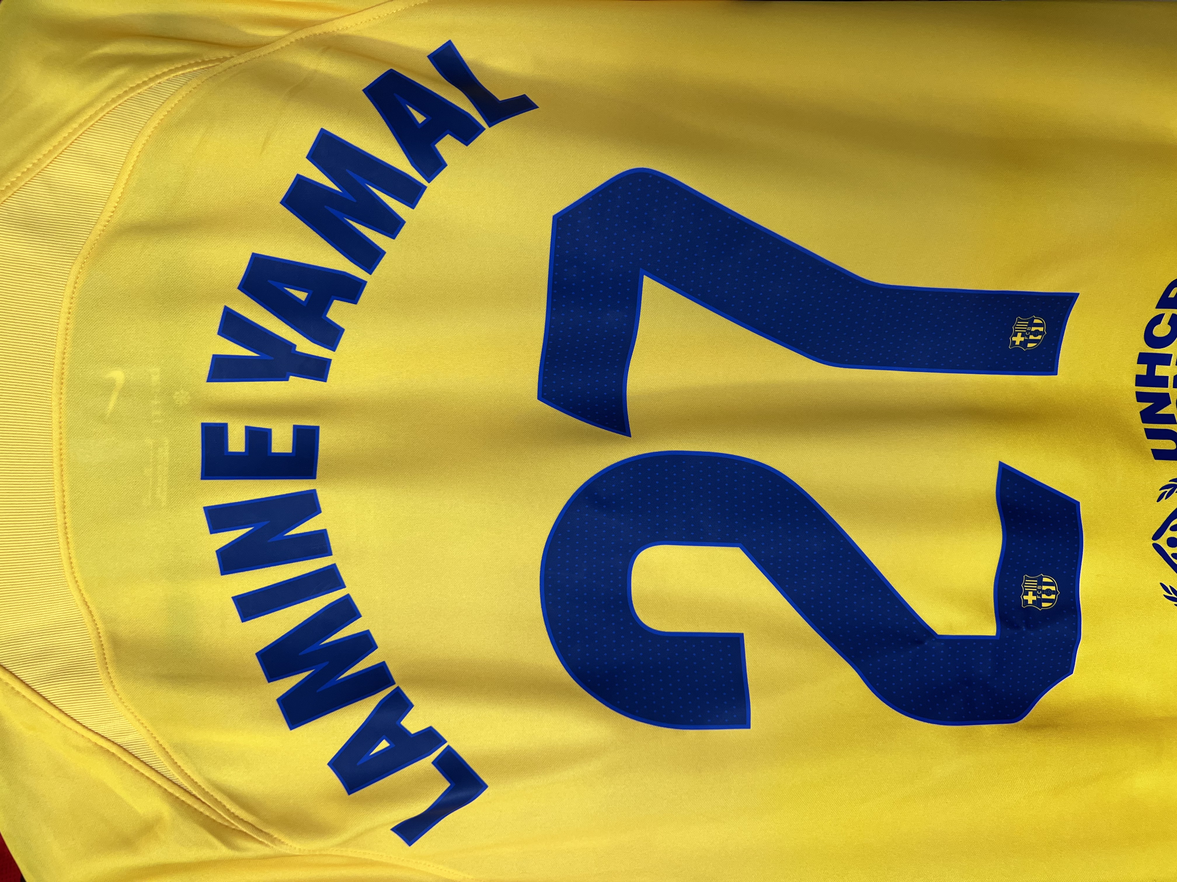 Jersey Barcelona “Lamine Yamal” (XL)