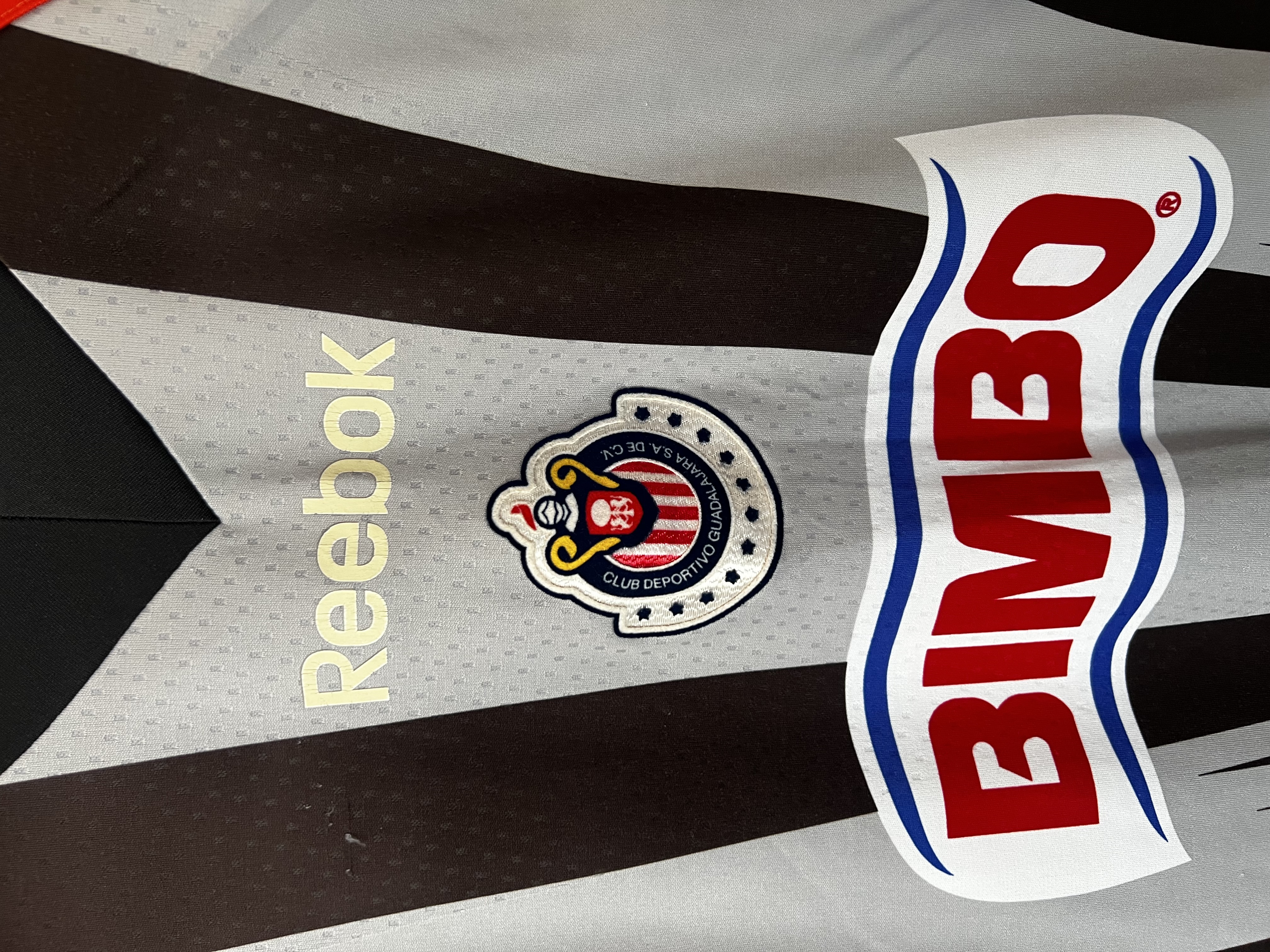 Jersey Chivas “Michel” (Ch) amplia 