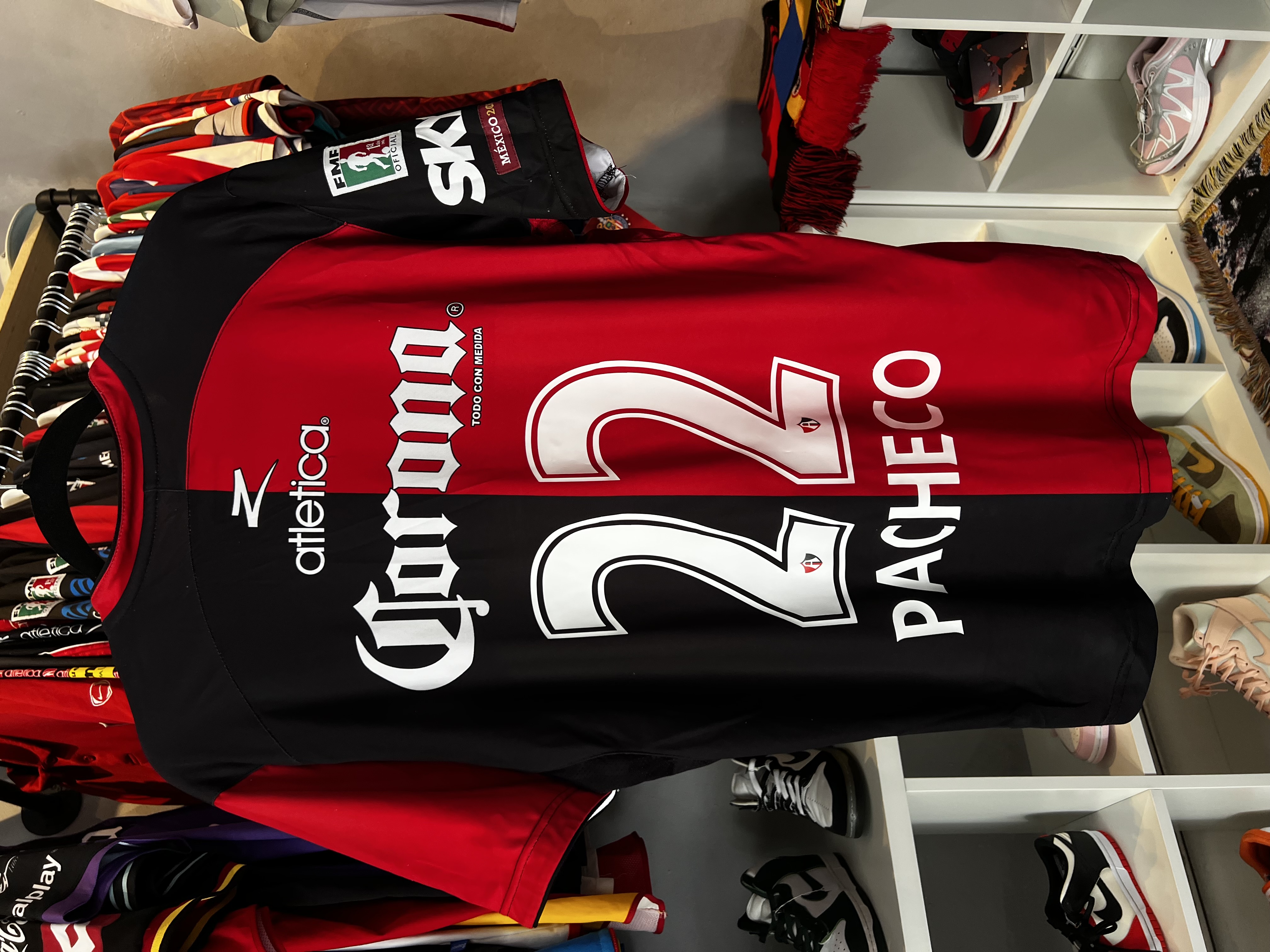 Jersey Atlas “E. Pacheco” (L)