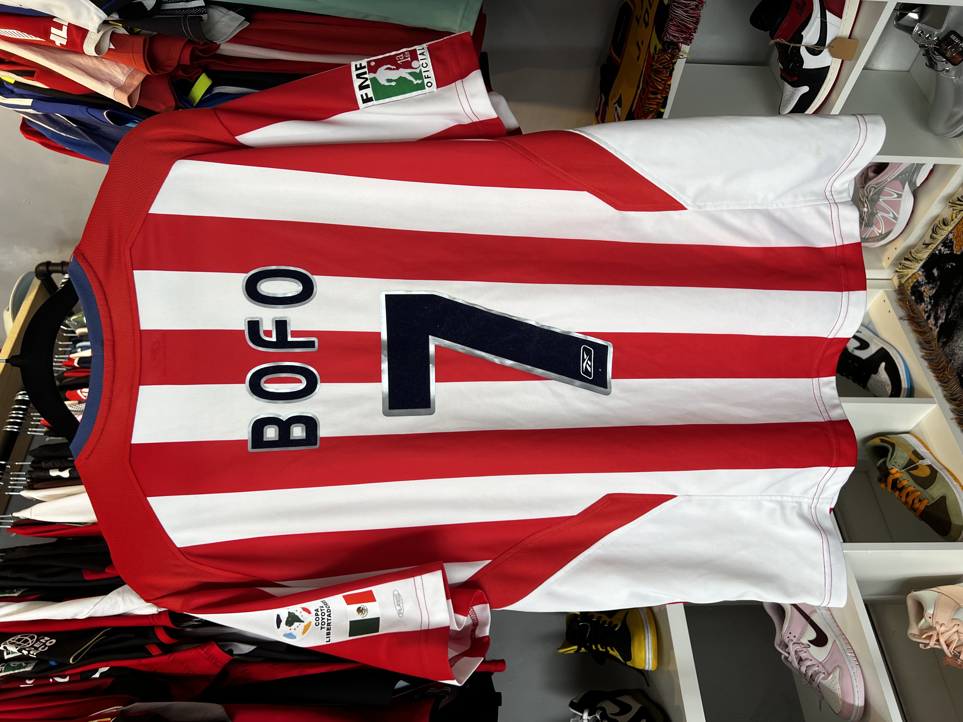 Jersey Chivas “Bofo” 7 C. Libertadores (M)