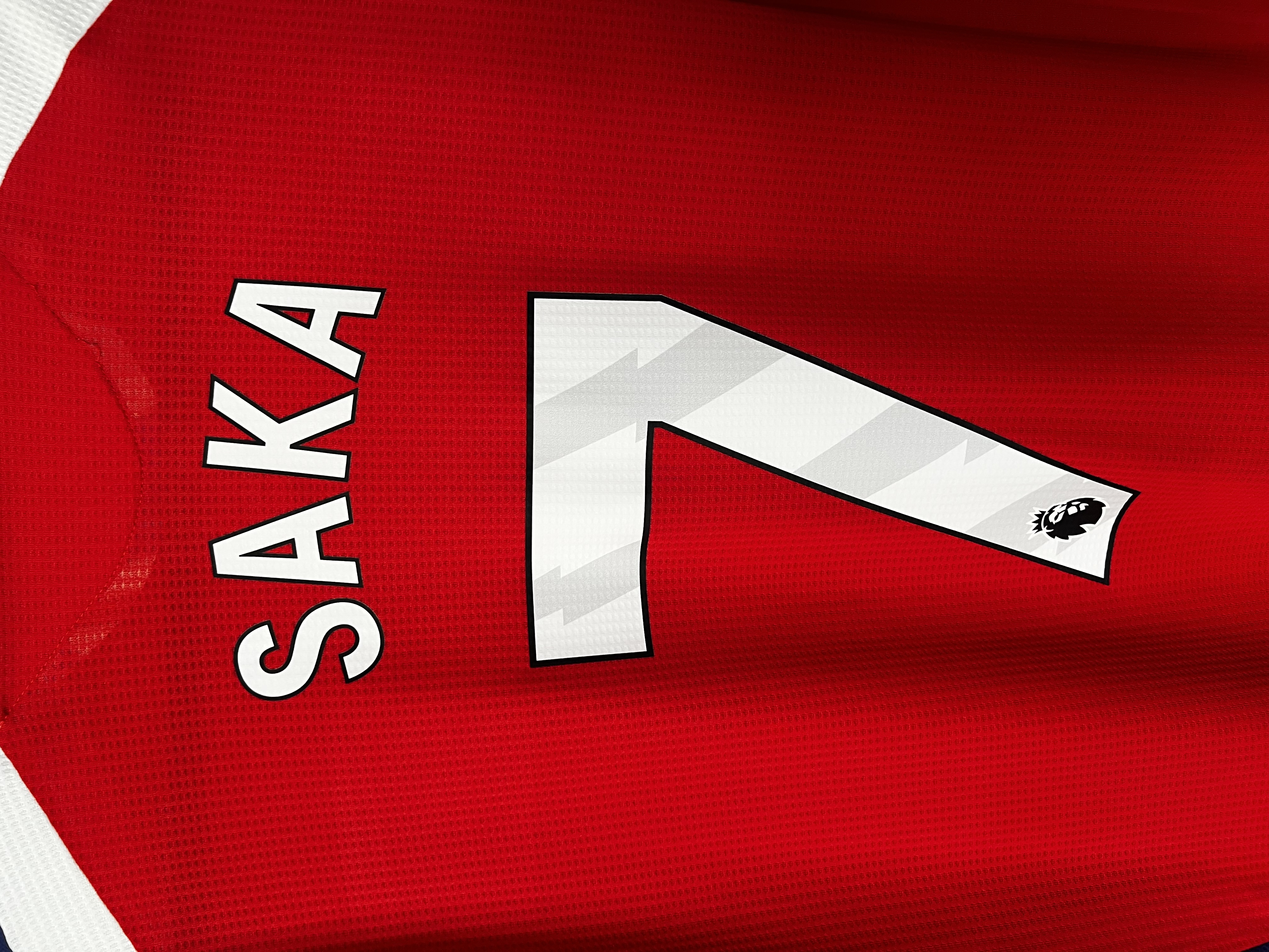 Jersey Arsenal “Saka” (XL) Versión Jugador 
