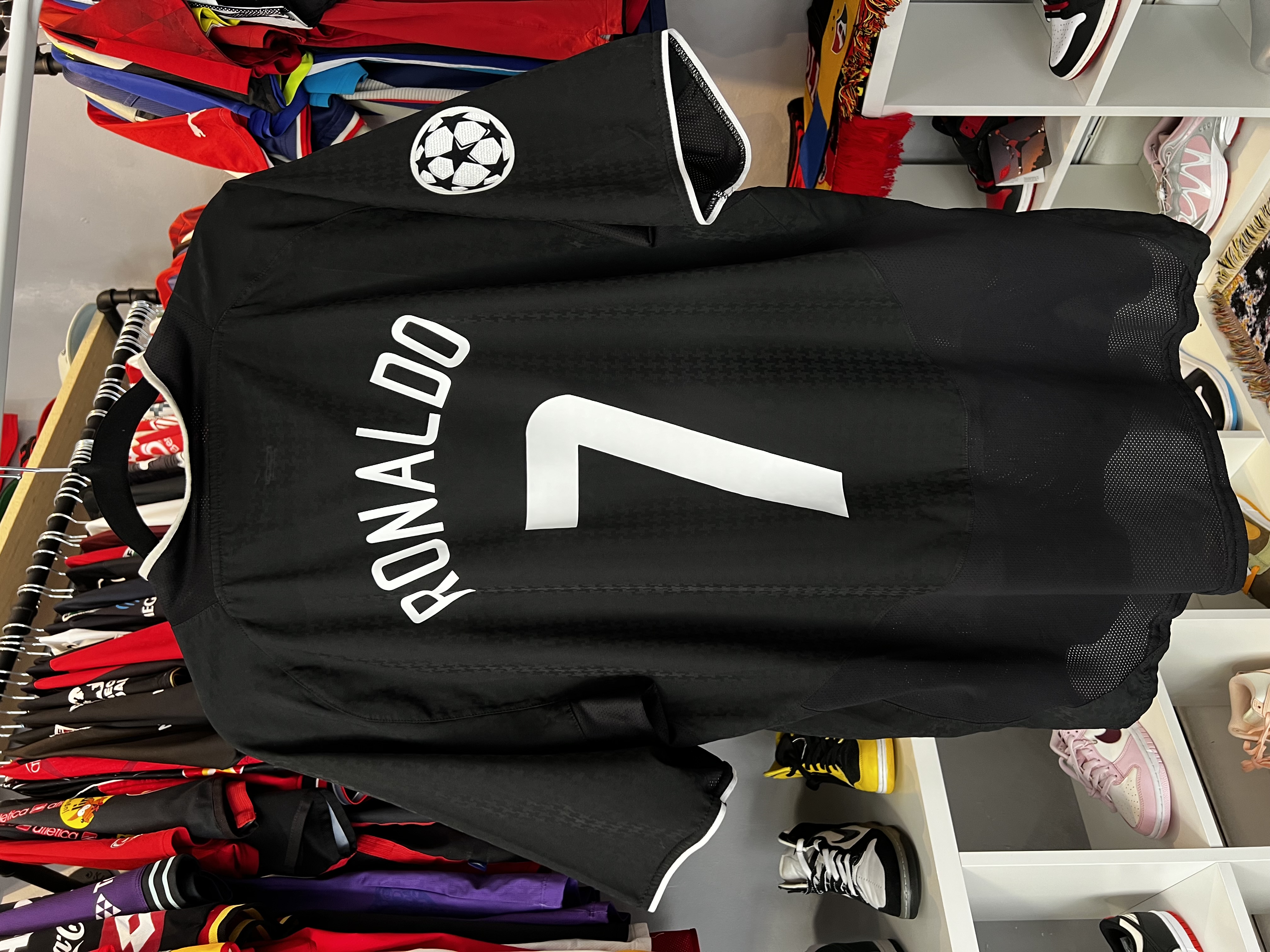 Jersey Manchester United “C. Ronaldo” (L)