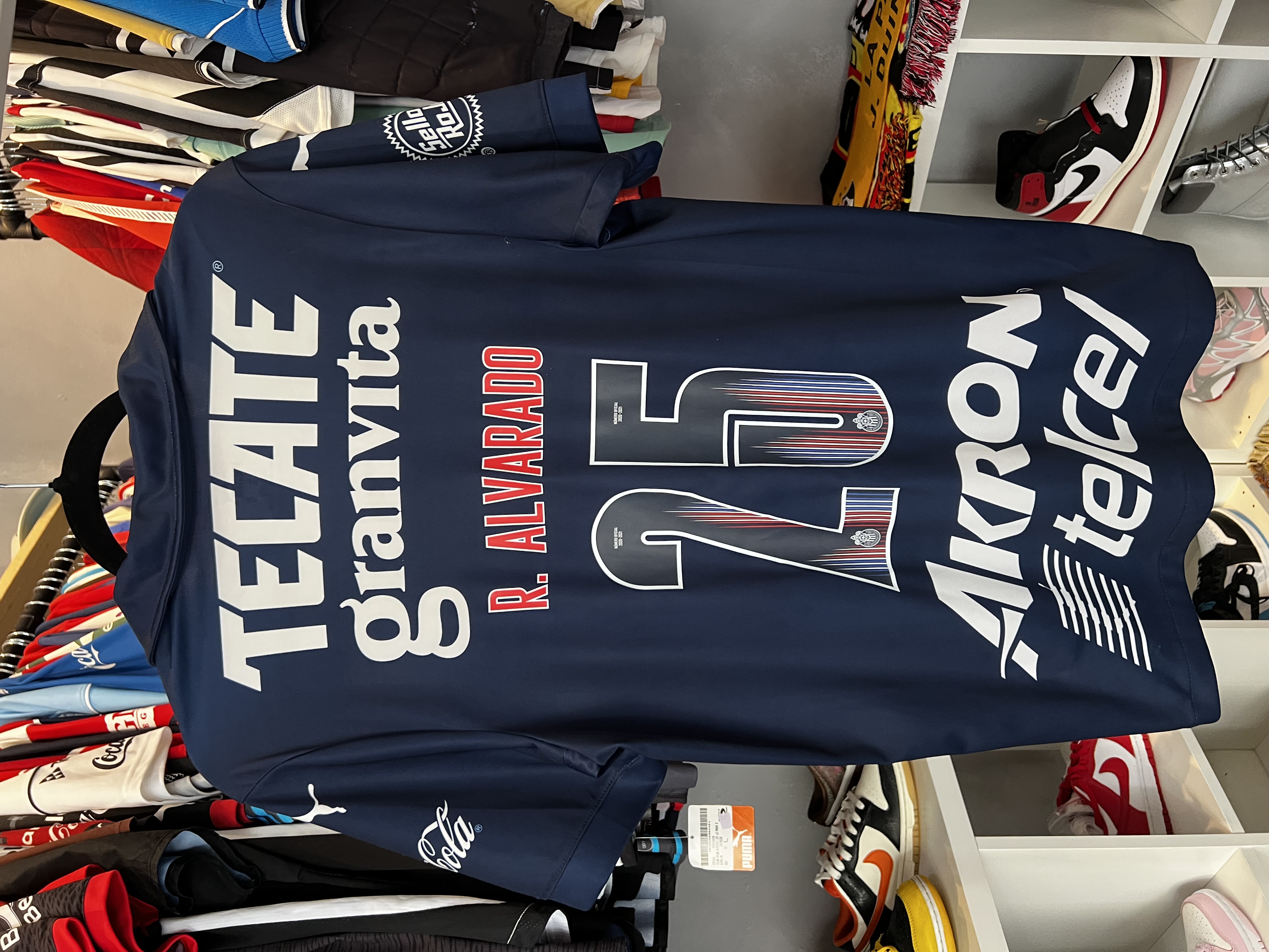 Jersey Chivas “R. Alvarado” (M)