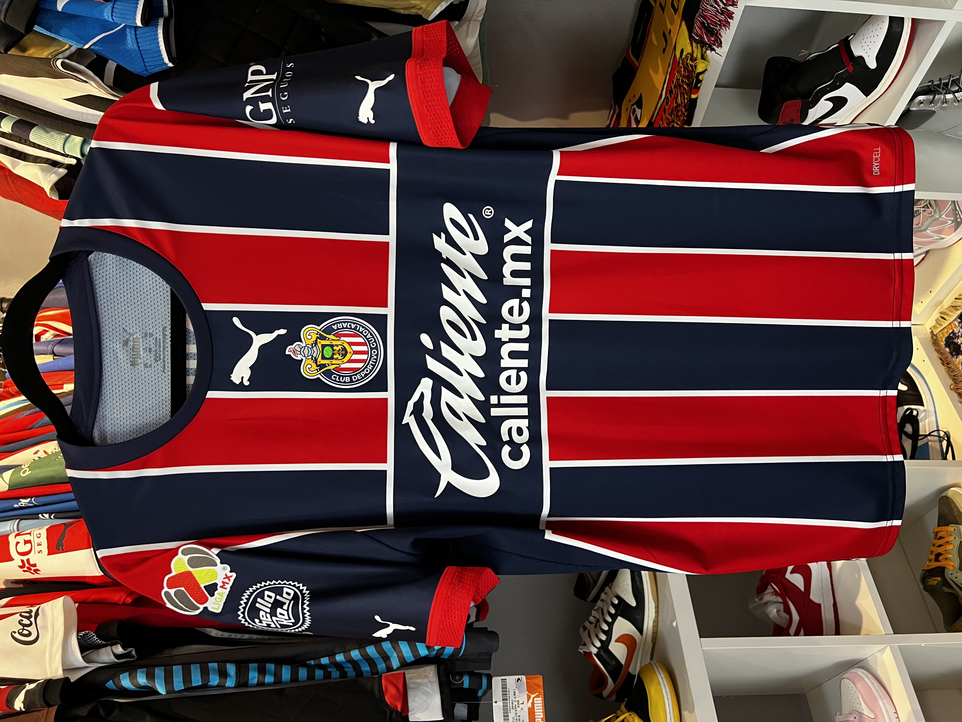 Jersey Chivas Versión Jugador “Pocho” (XL)