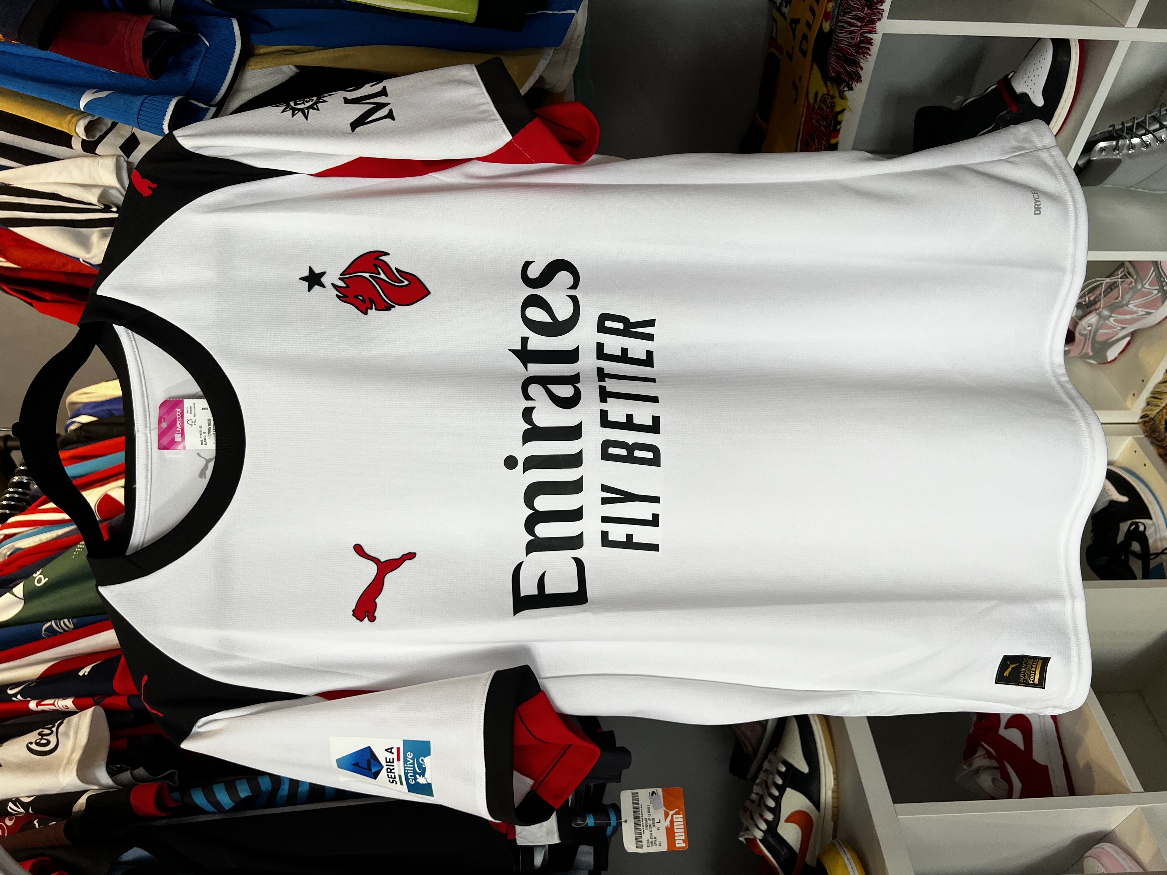 Jersey AC Milan “Modric” (L) NUEVA 