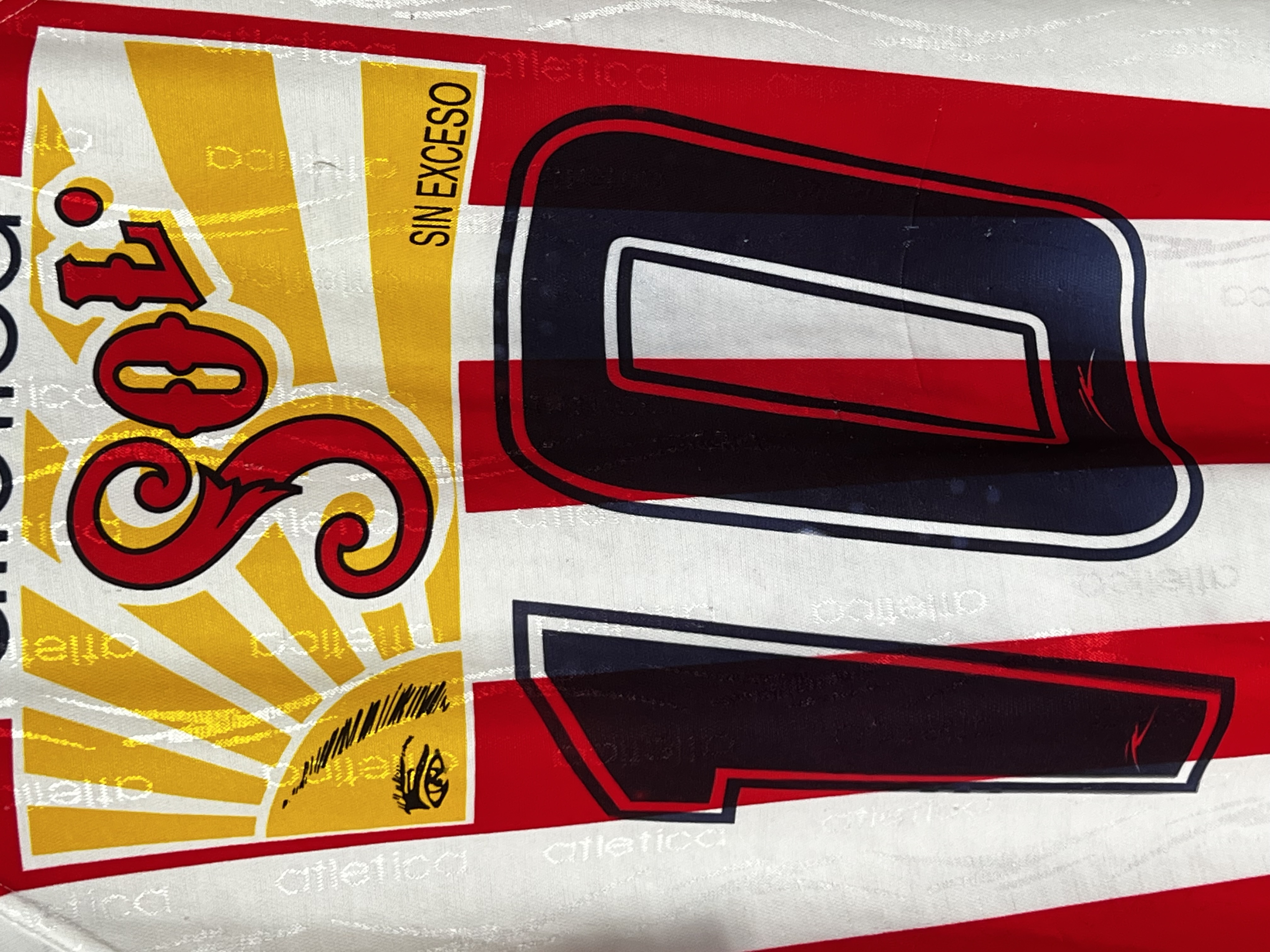 Jersey Chivas “Luis García” (L) UTULERIA