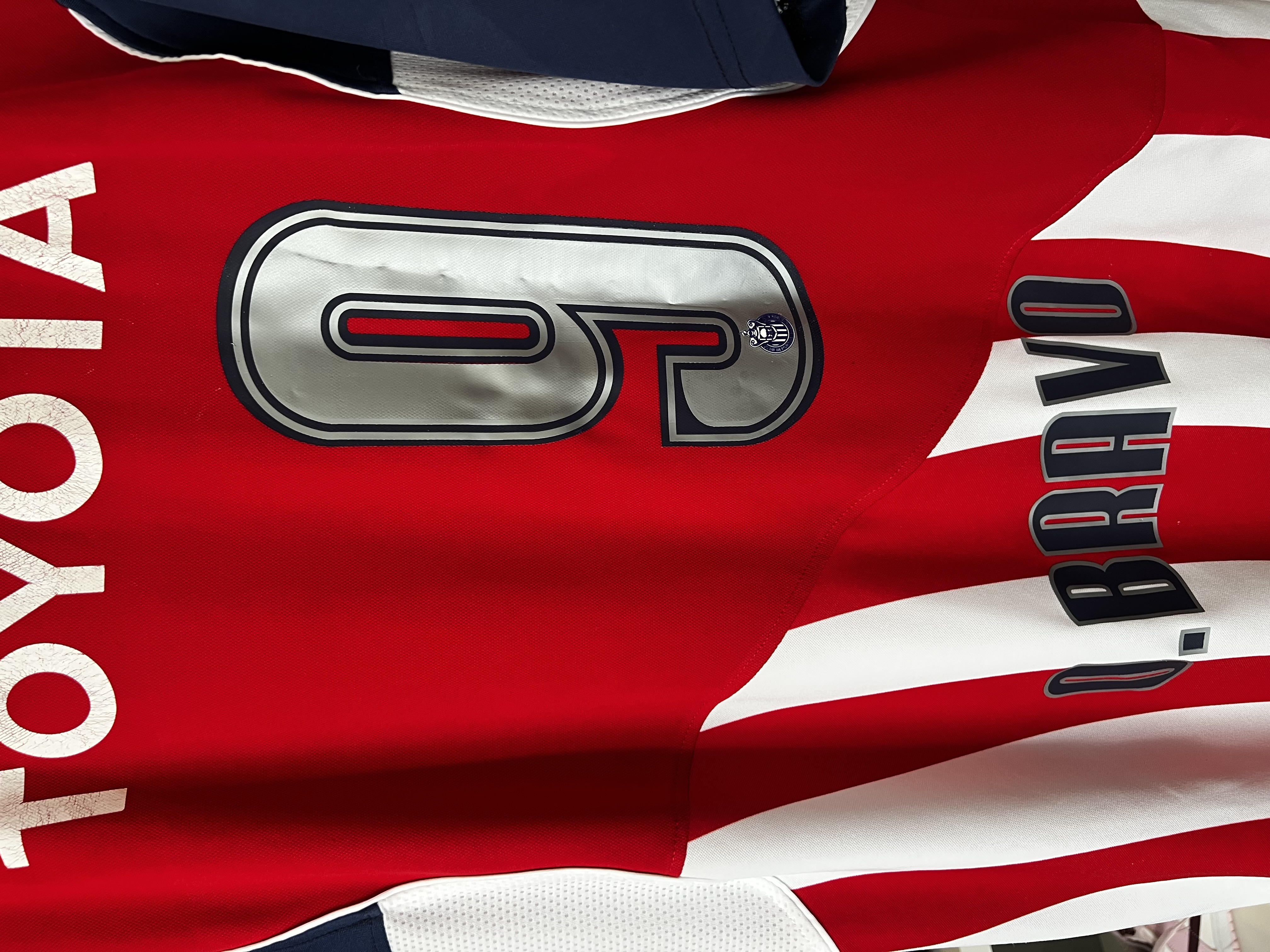 Jersey Chivas “O. Bravo” (XL)