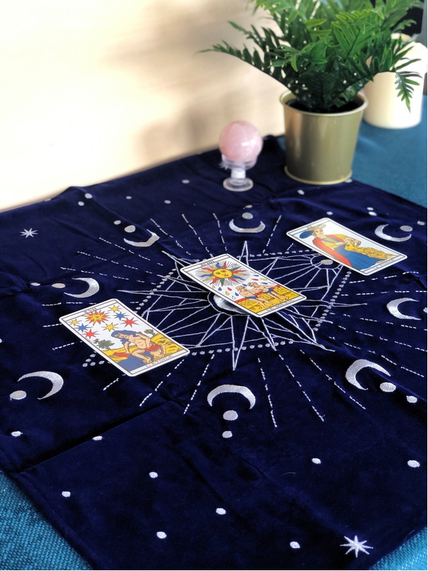 Nappe de Divination Bleue
