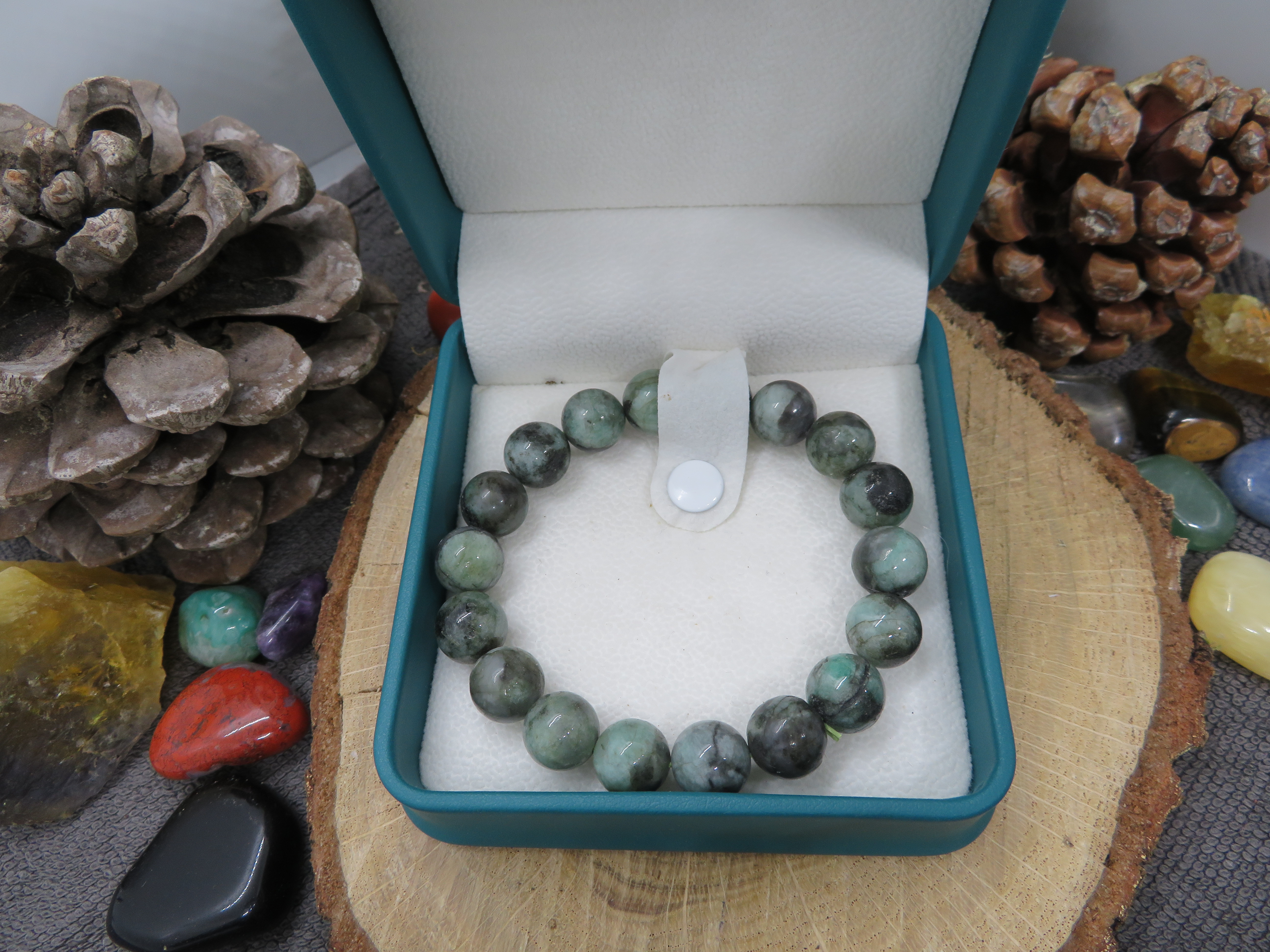 Bracelet émeraude A 12mm 