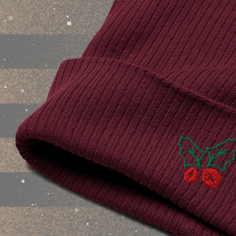 Organic Mistletoe Smooch Beanie