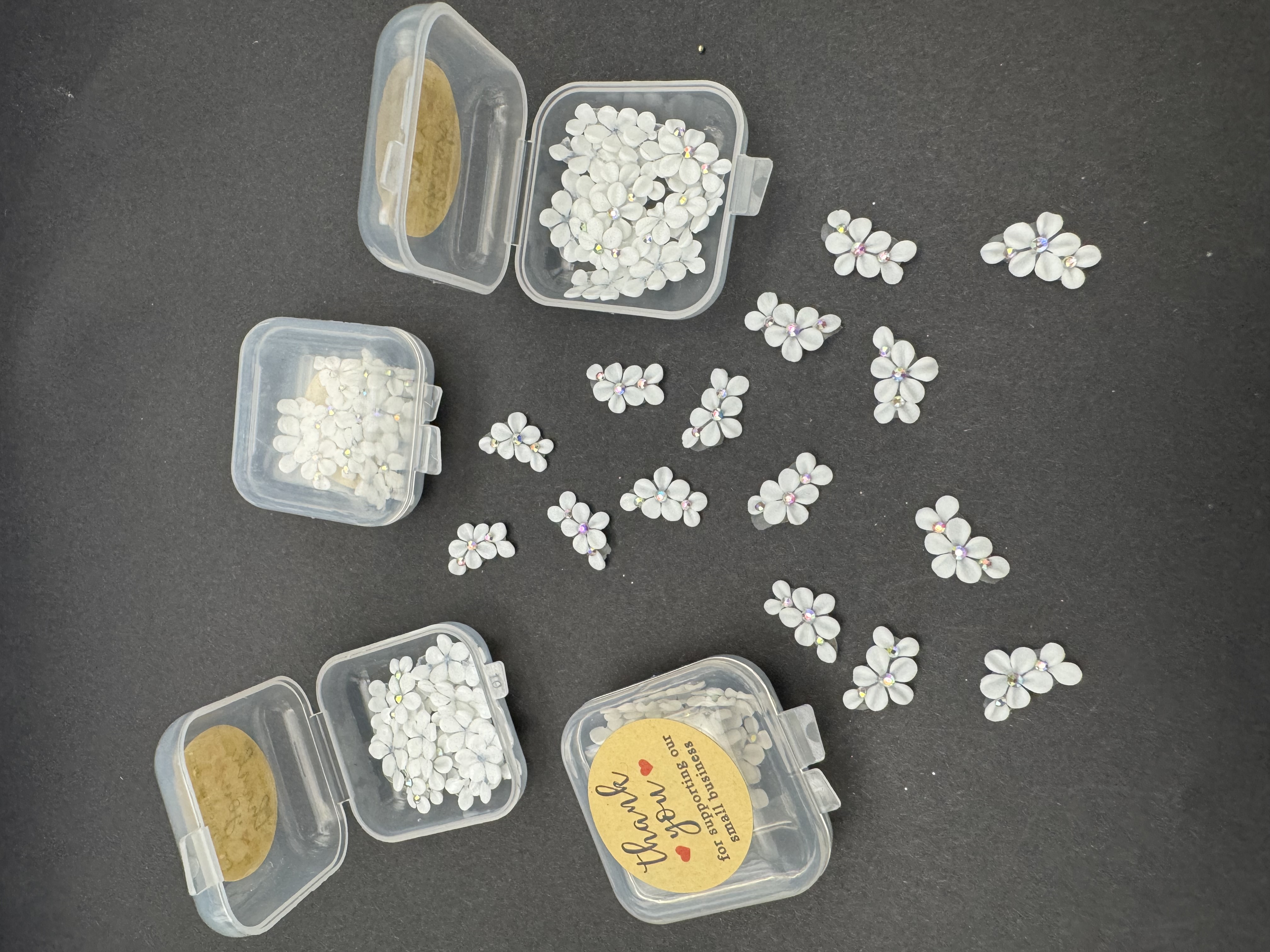 3D FLOWER MIX (15pc) -10