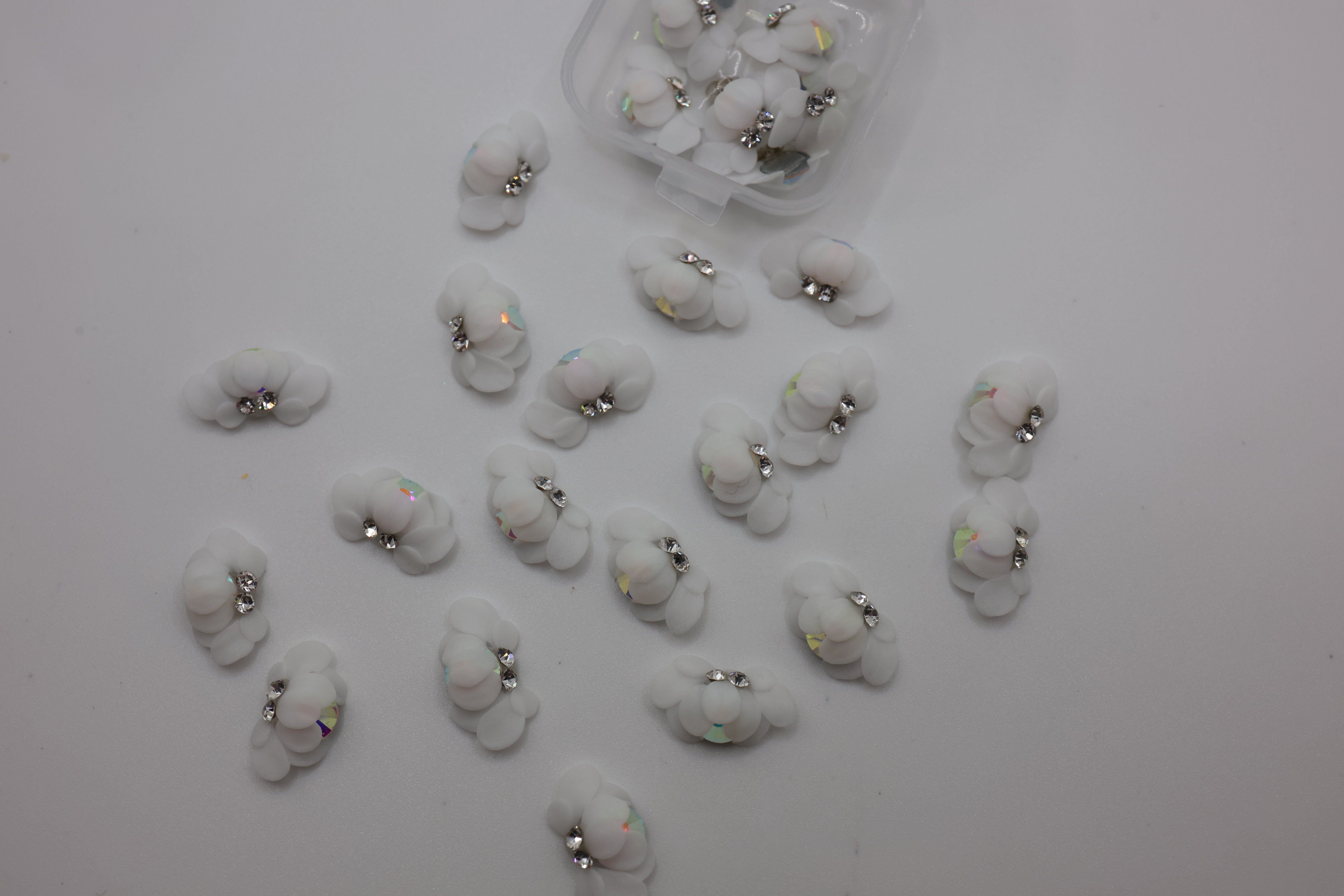 3D FLOWER WHITE (10pc) -21