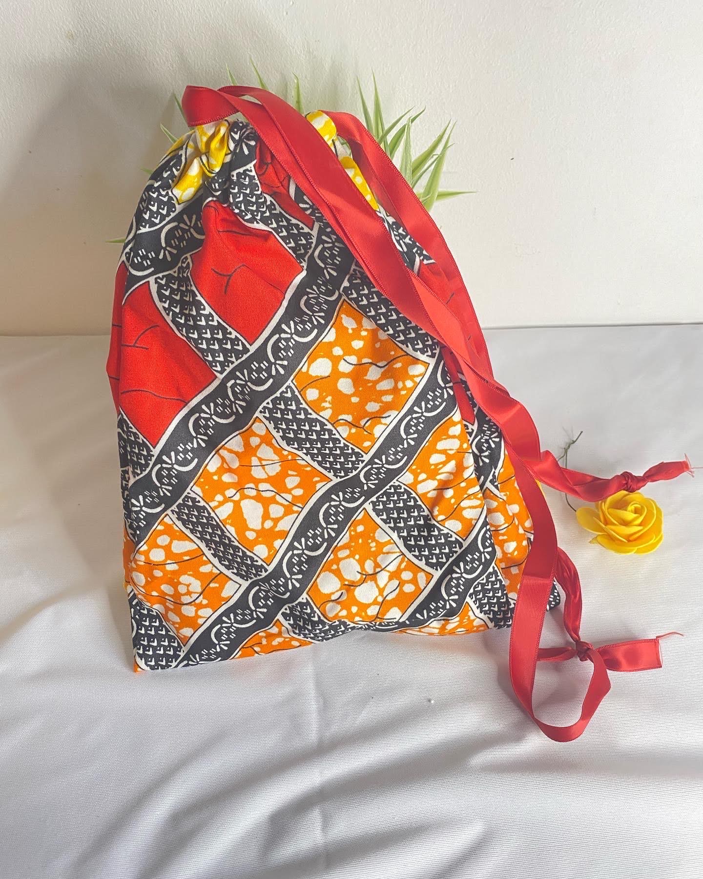 Pochon coloré en tissu wax