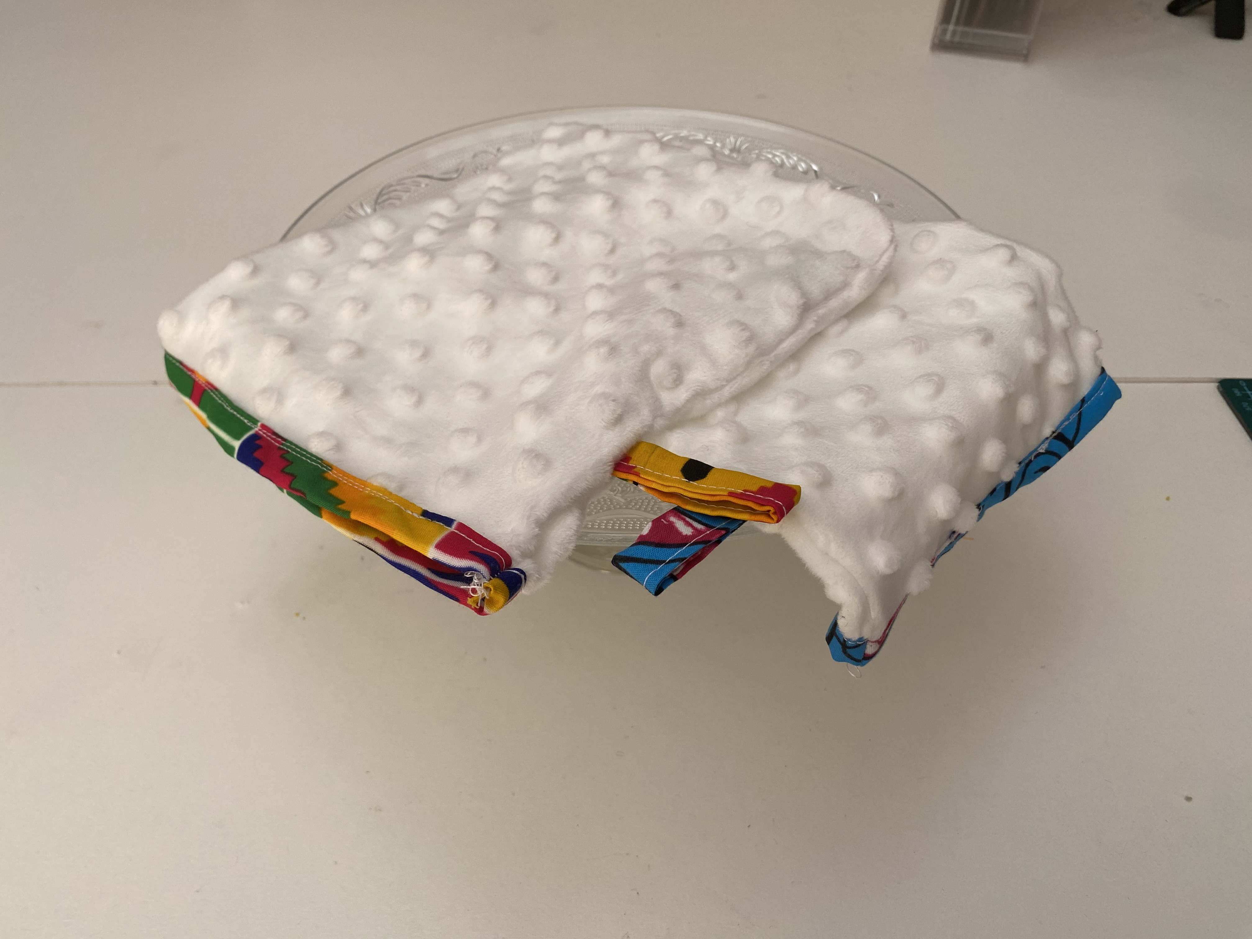 Gant démaquillant en minky
