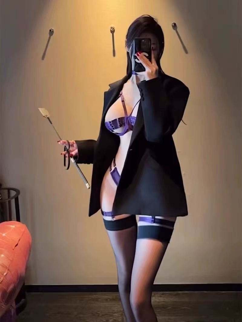 Pink strappy lingerie set