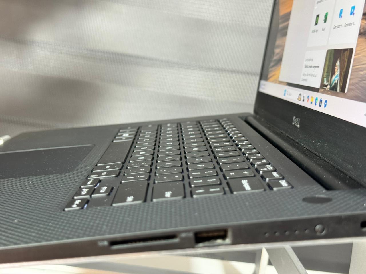 Dell Precision 5540 I7 1 TB SSD