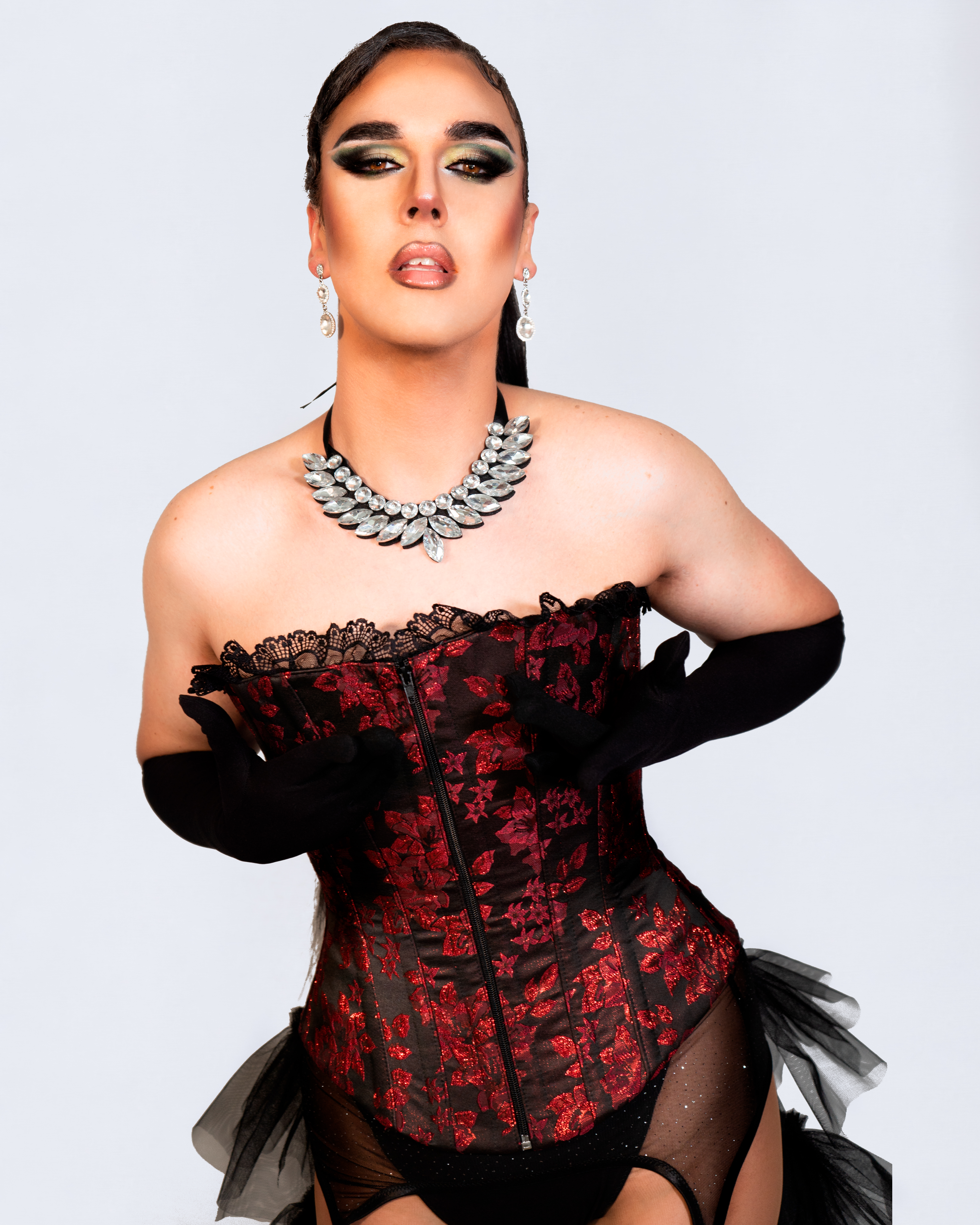 Corset rojo y negro encaje