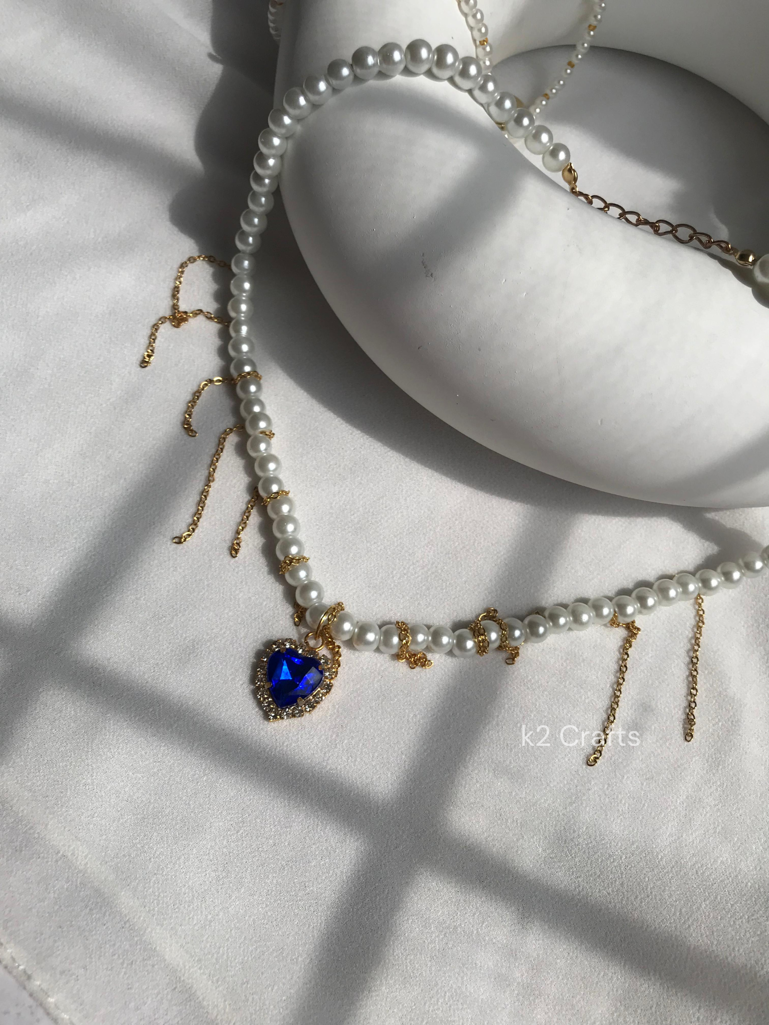 Pearl Dropping Chains Blue Heart Necklace 