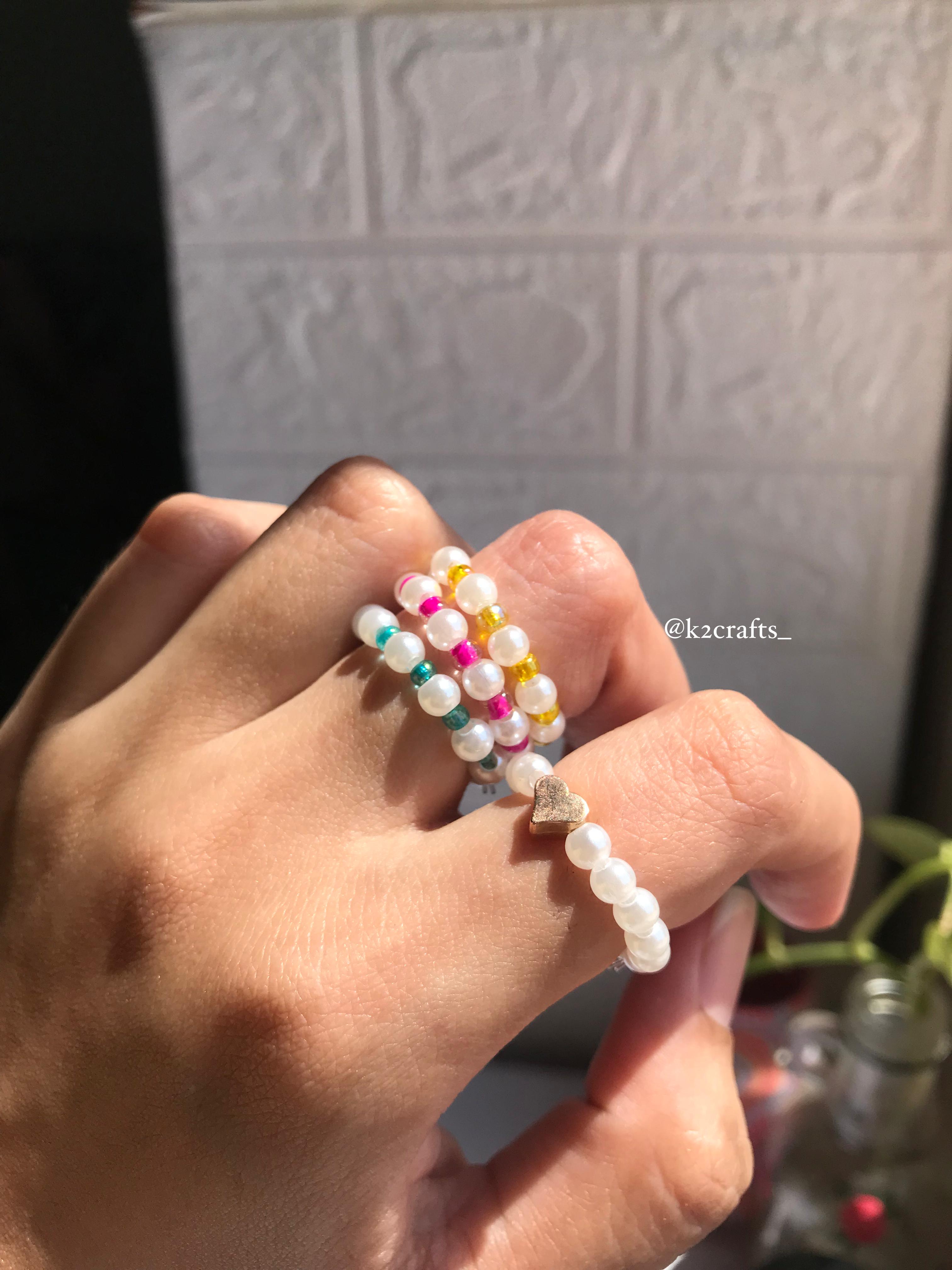 set of 4 Pearl and bead ring