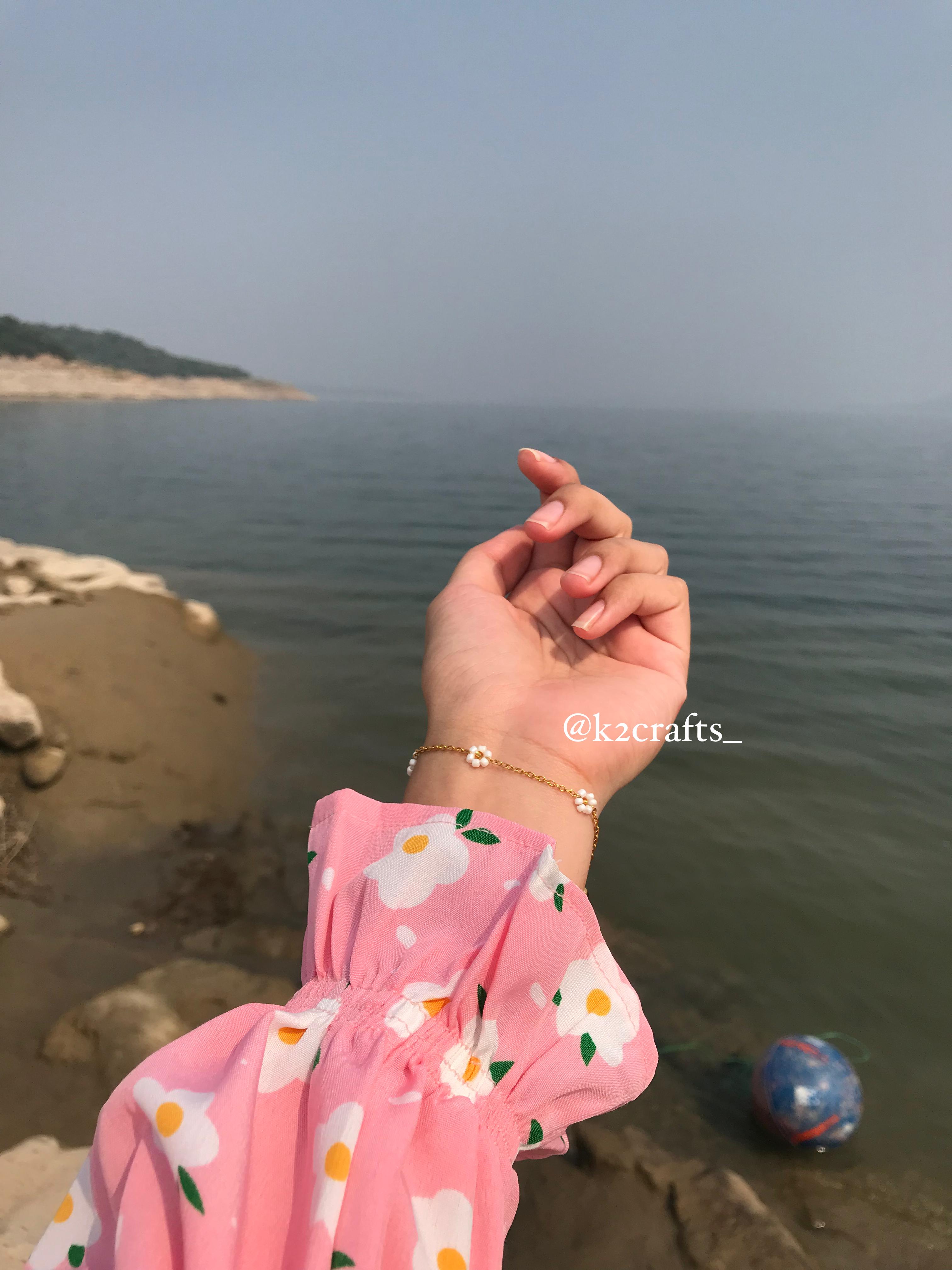 Daisy Chain Bracelet