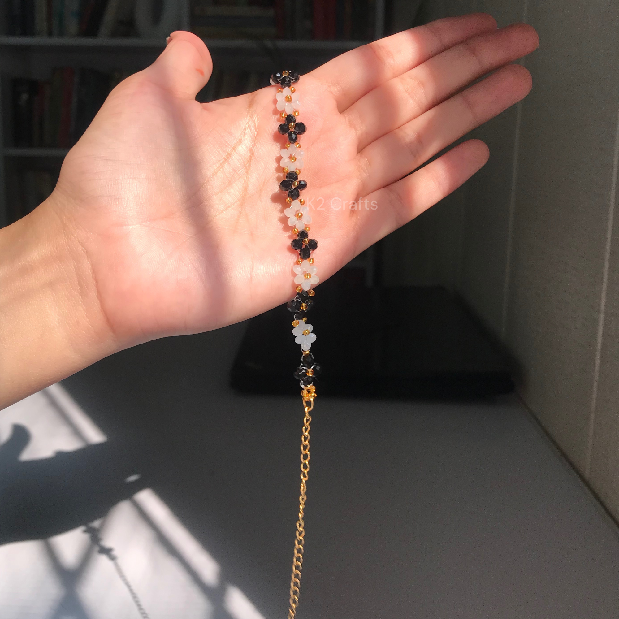 Crystal Daisy Black and white Bracelet