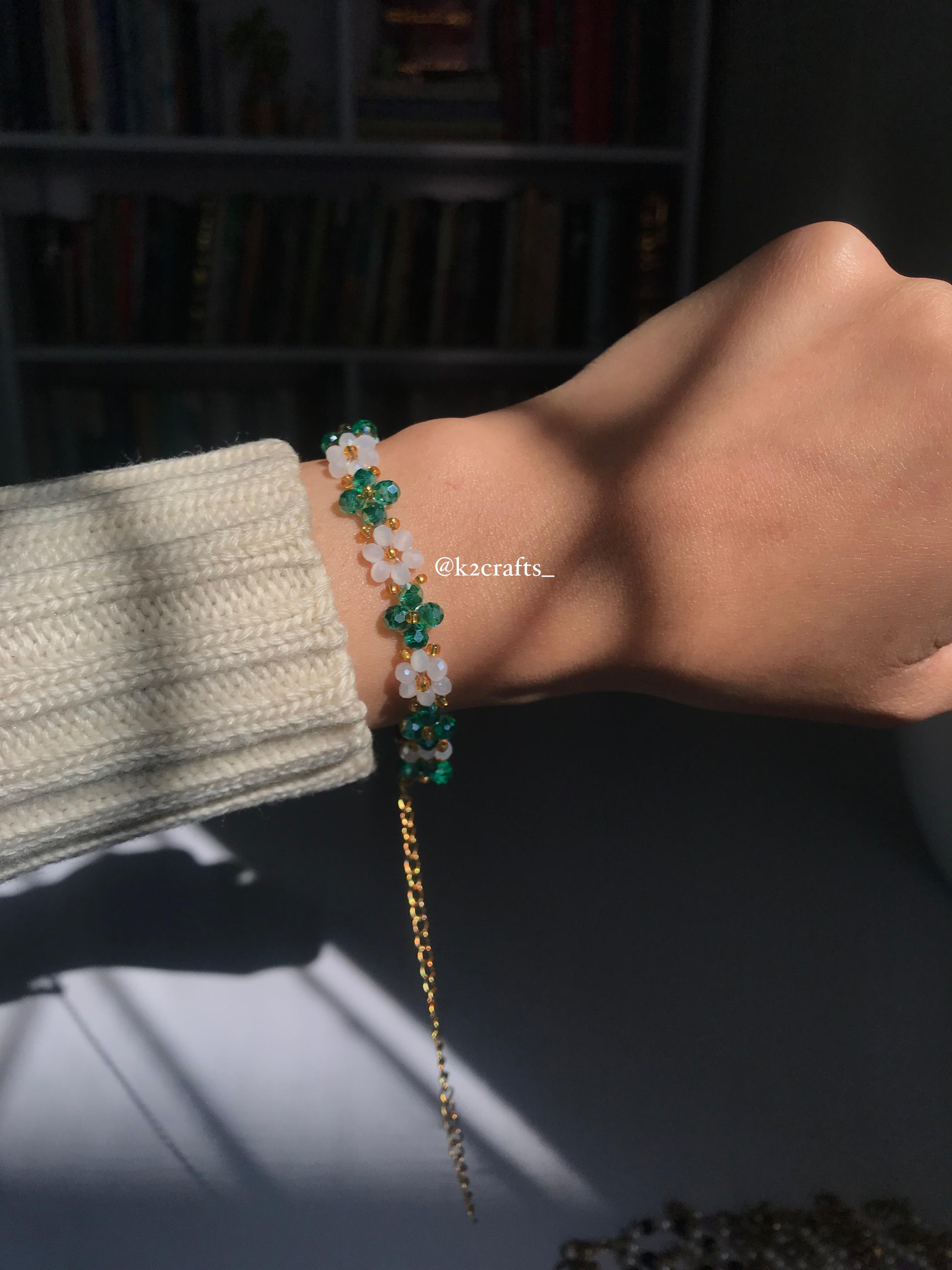 Crystal Daisy White and Green