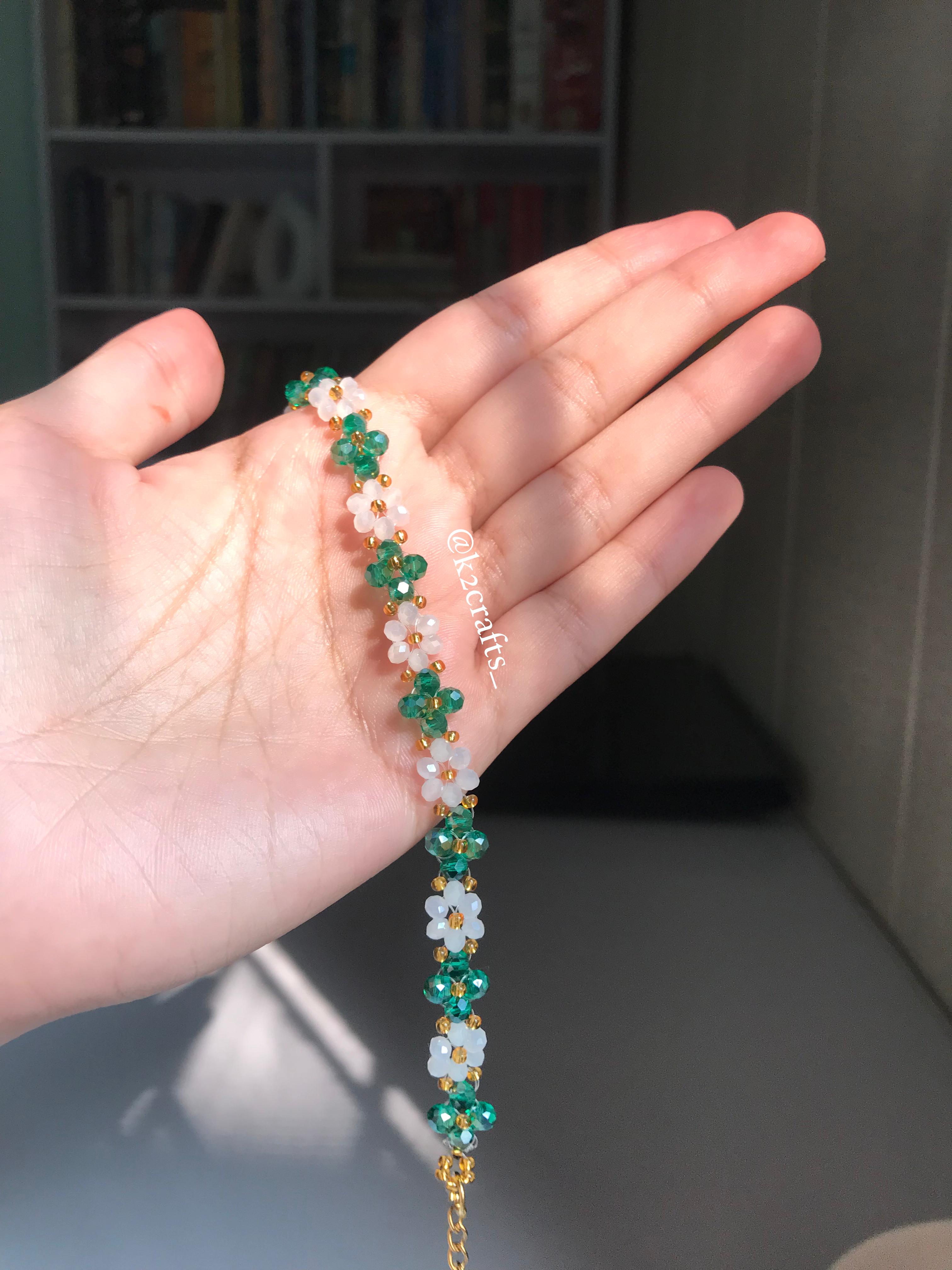 Crystal Daisy White and Green