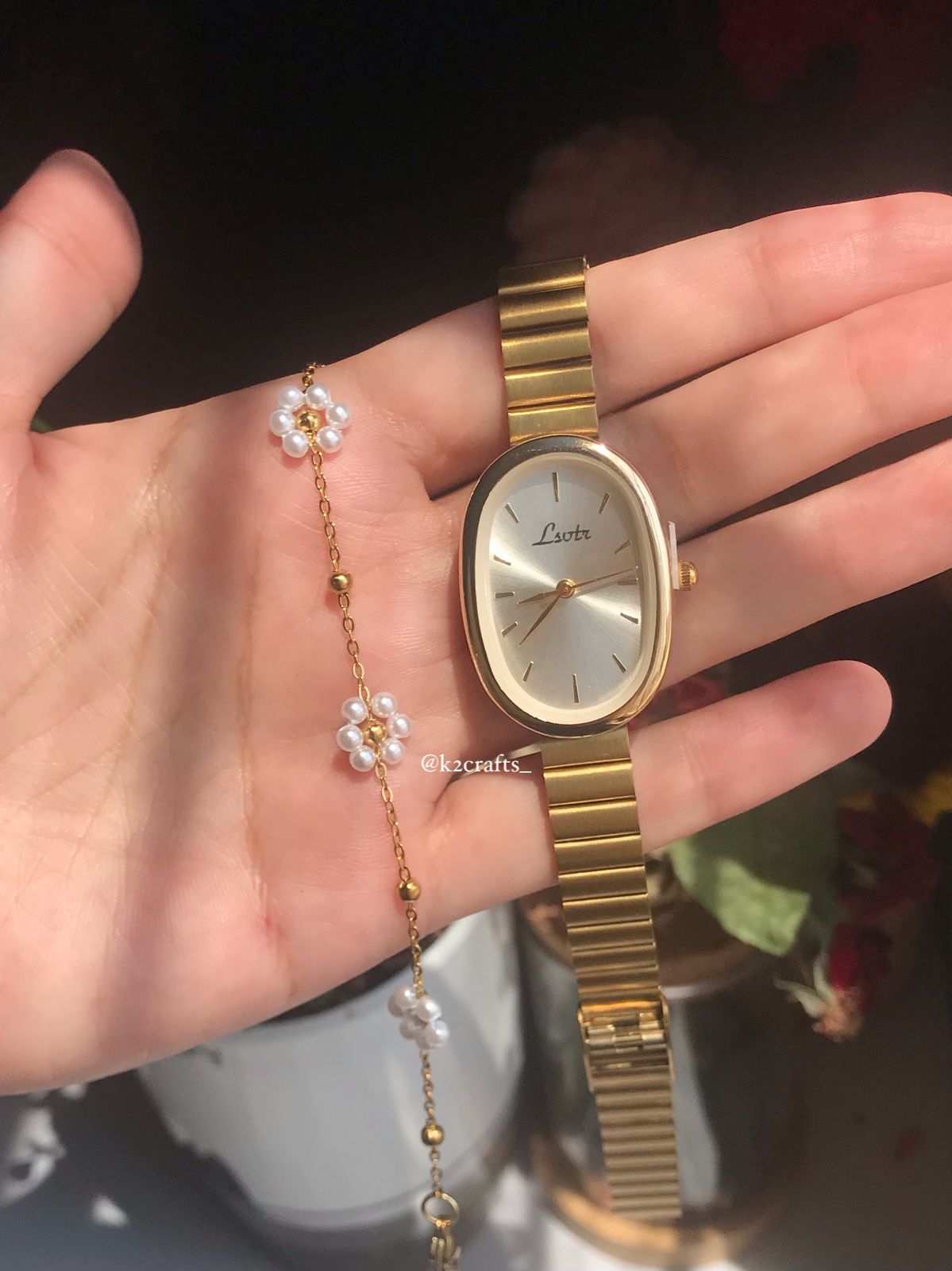 Luxury Vintage Golden Watch and Daisy Chain Bracelet