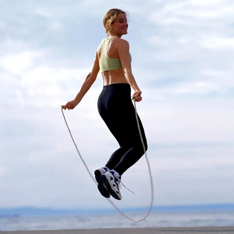 Corde à sauter ajustable