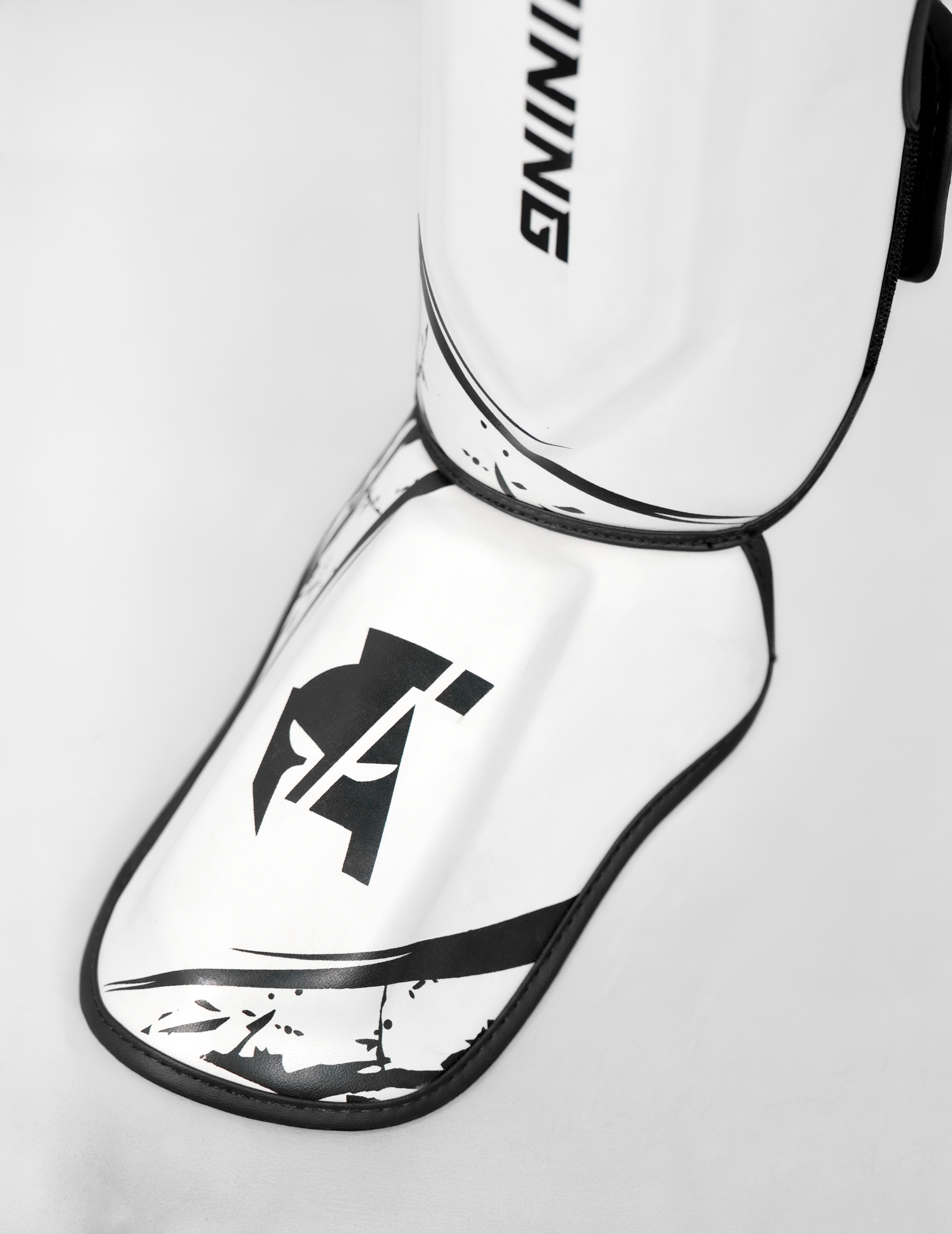 Protège-tibias Imperium