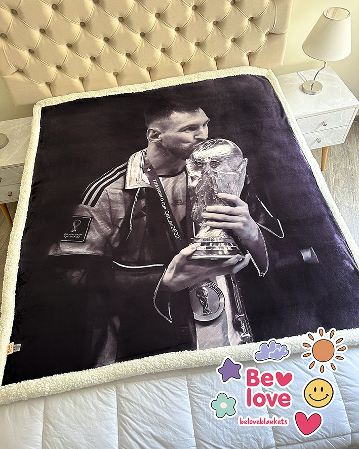 Messi B&W Blanket