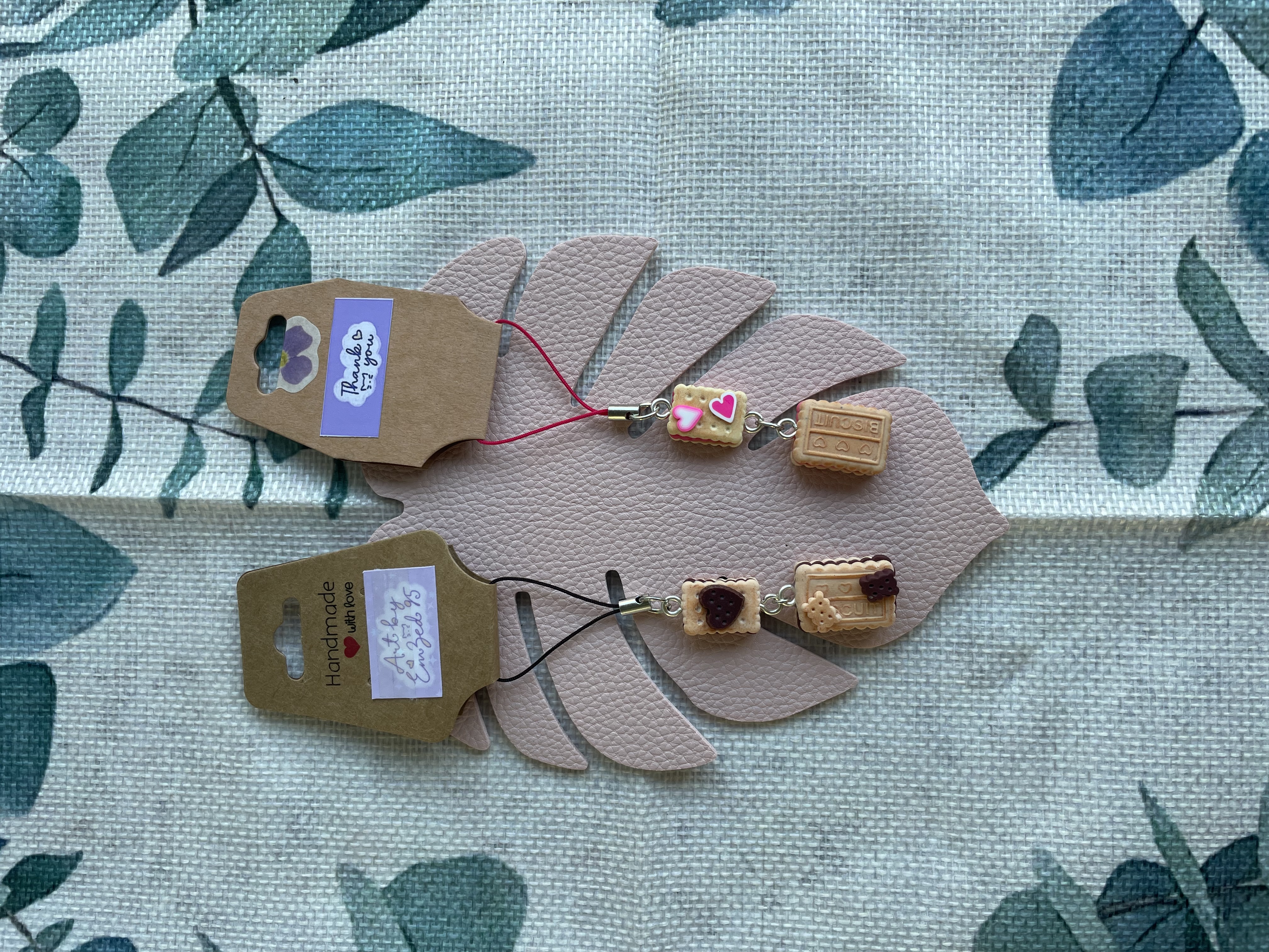 Icecream Sandwich 2 Tier Keychain