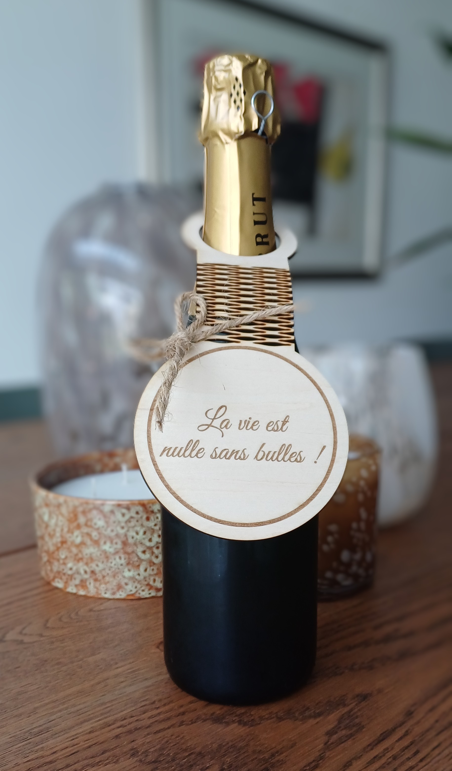 Label en bois pour bouteille