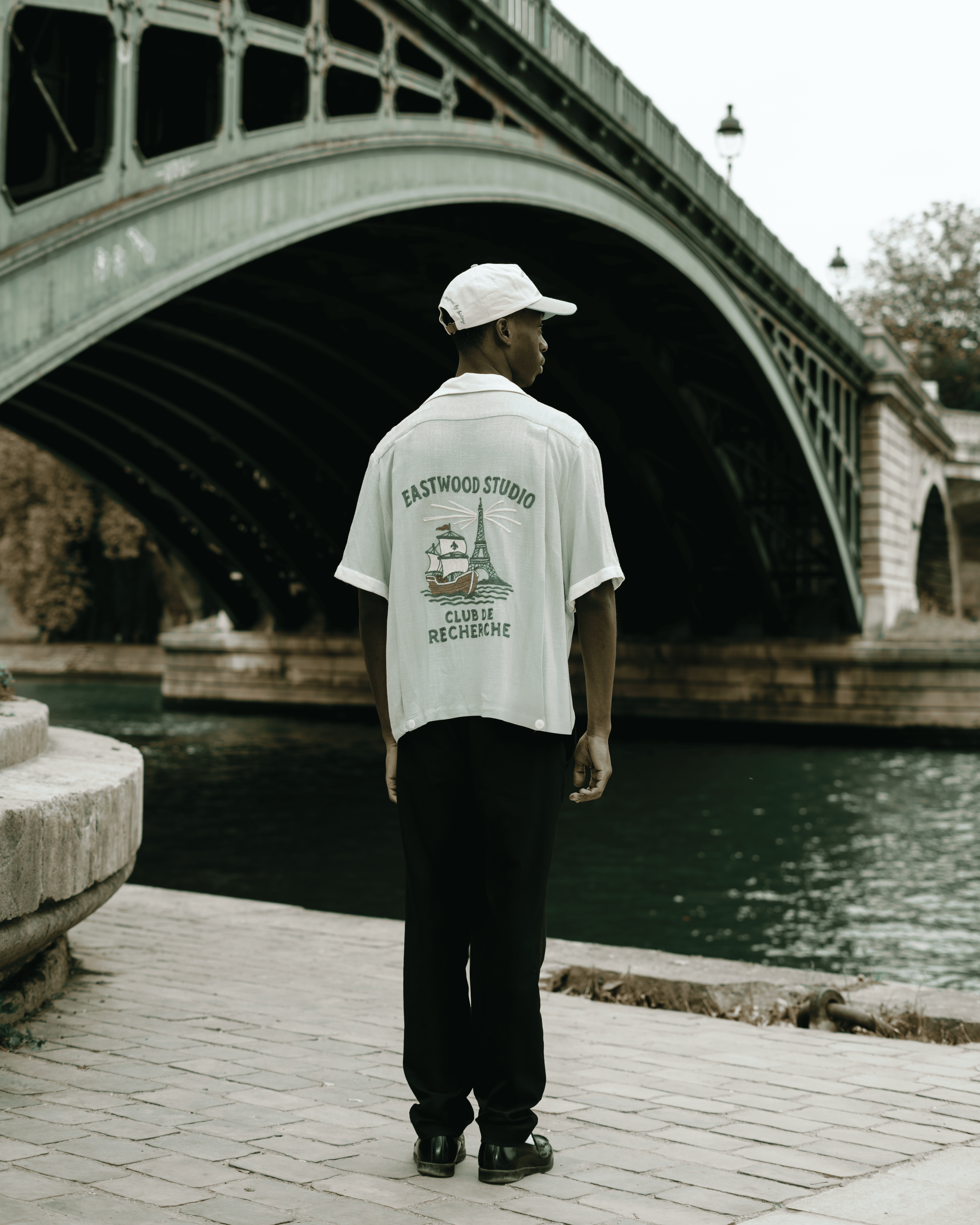 RESEARCH CLUB SHIRT - PASTEL GREEN