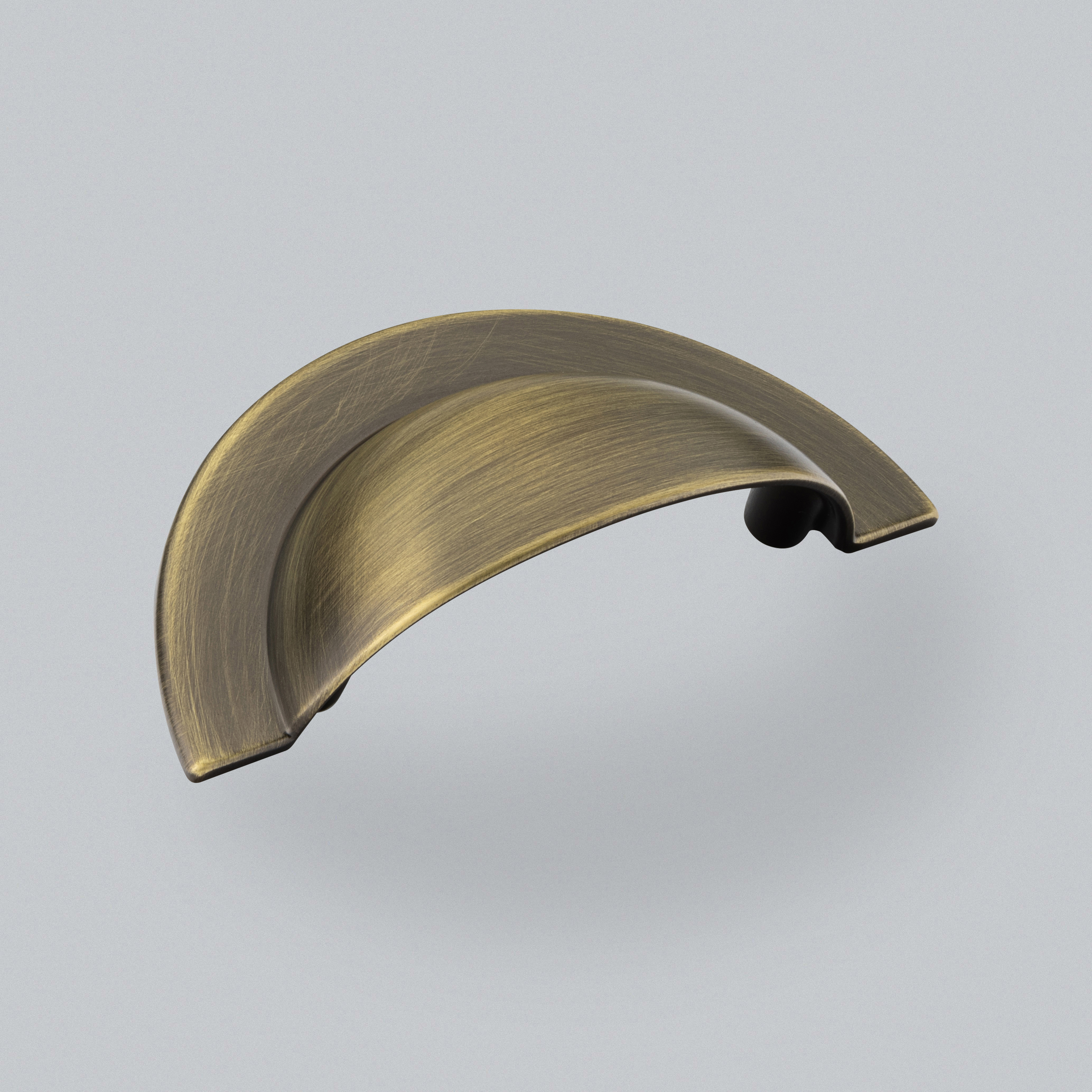 Trafalgar Cup Handle