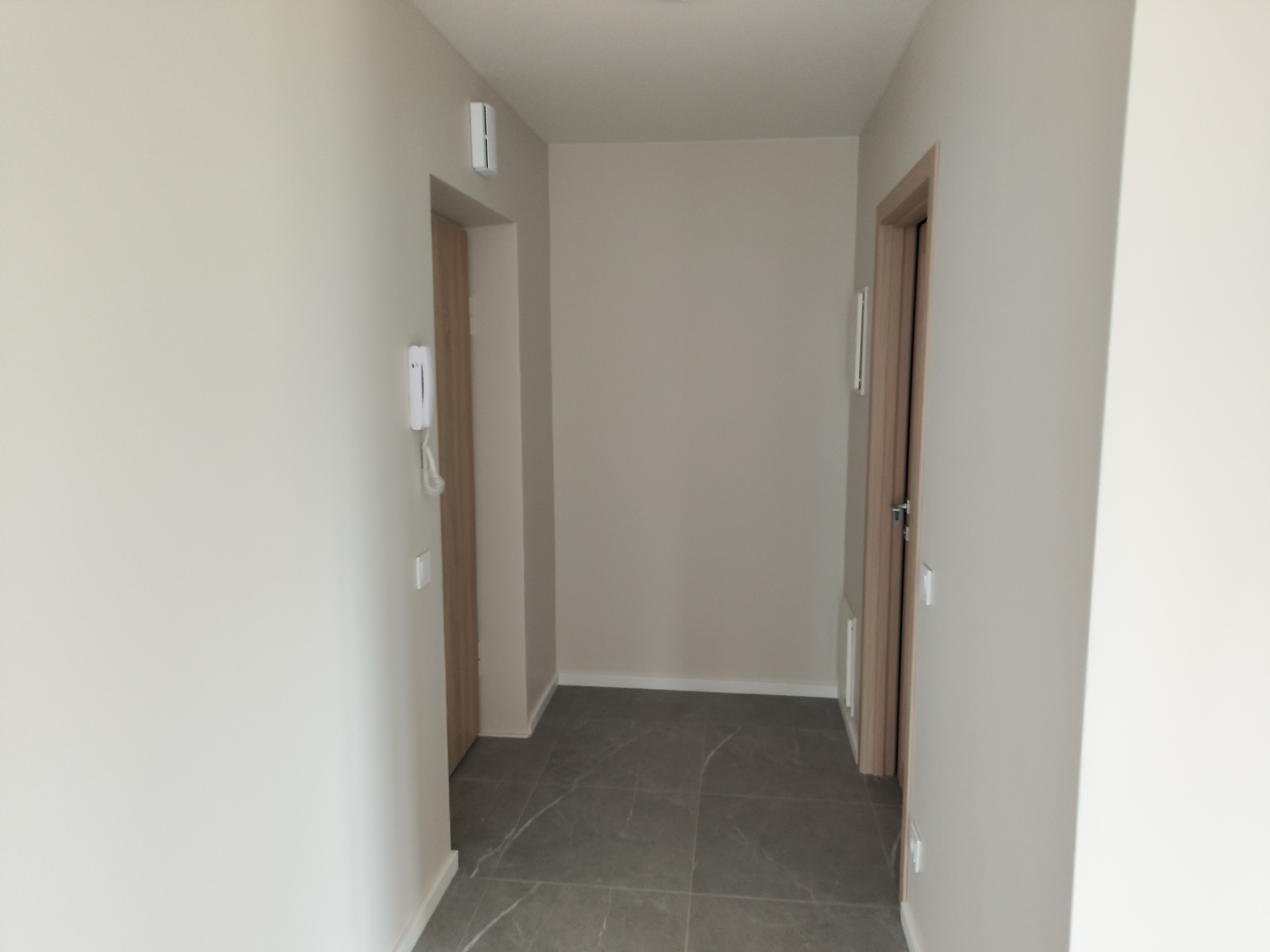 3-jų kambarių nauji butai su pilna arba daline apdaila - 72,00 kv. m.