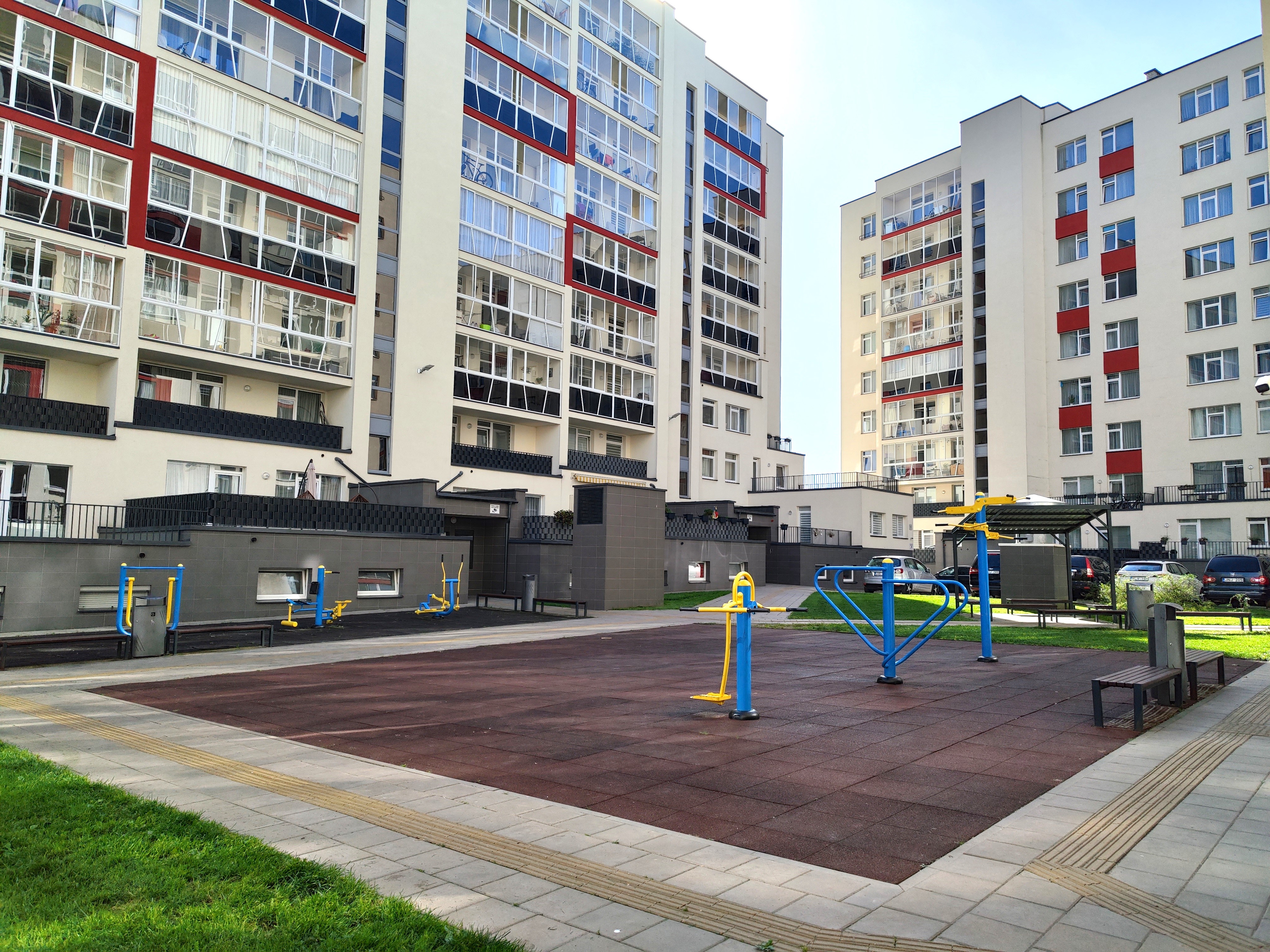 3-jų kambarių nauji butai butai su daline apdaila - 72,00 kv. m.