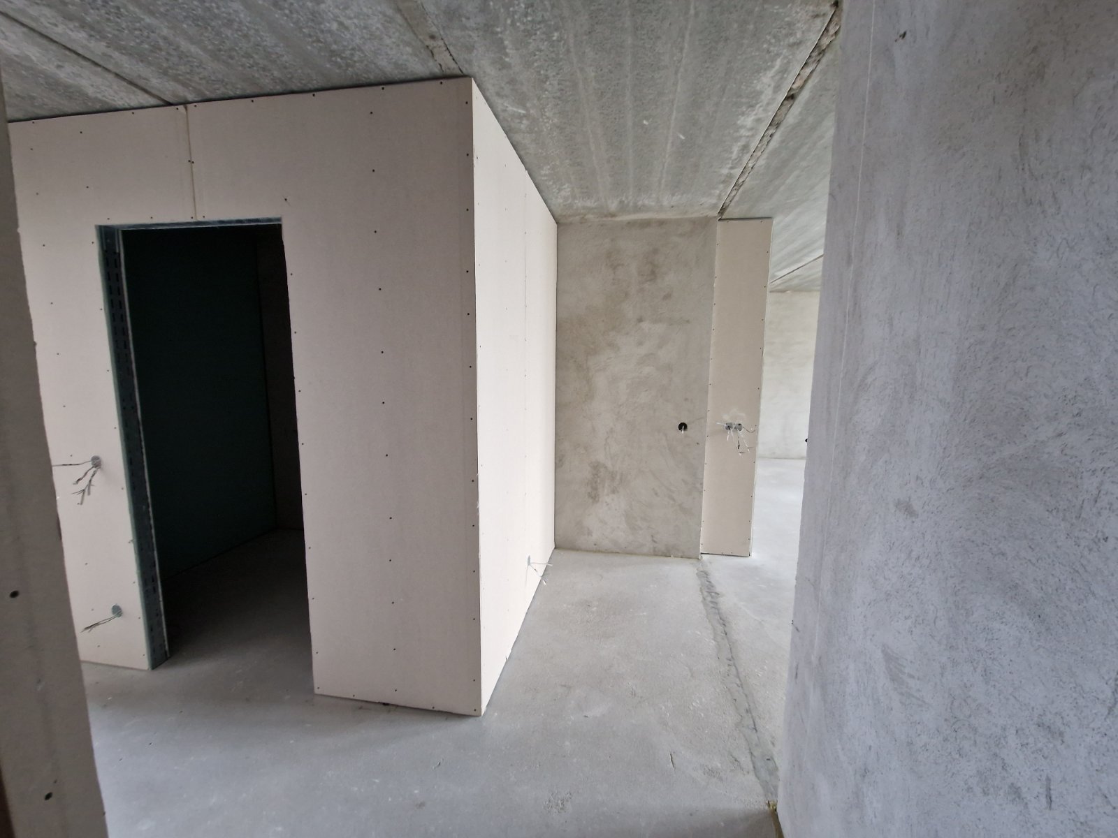 3-jų kambarių butai - 74,00-82,00 kv. m.