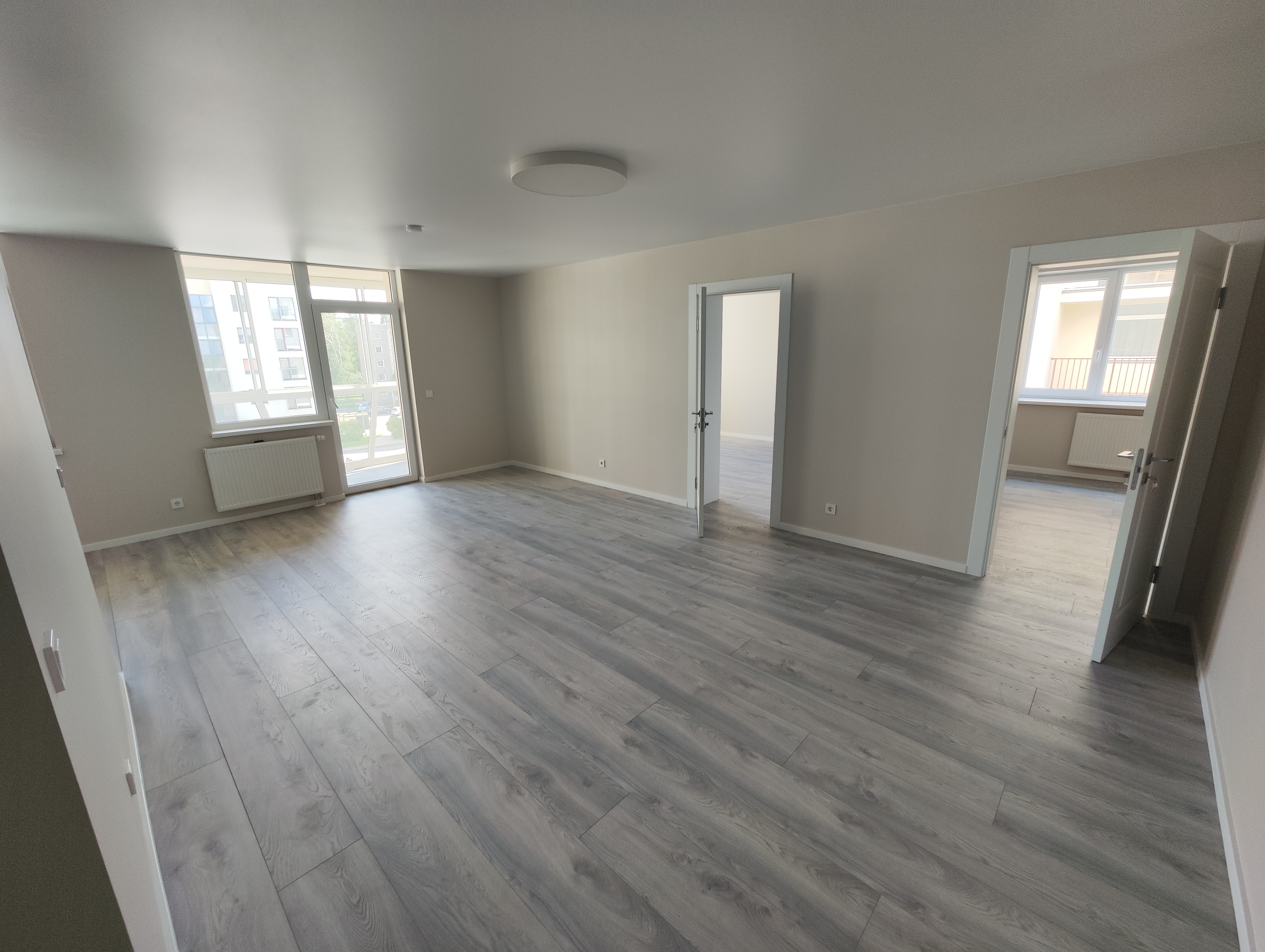 Įrengti 3-jų kambarių butai - 80,00 kv. m.