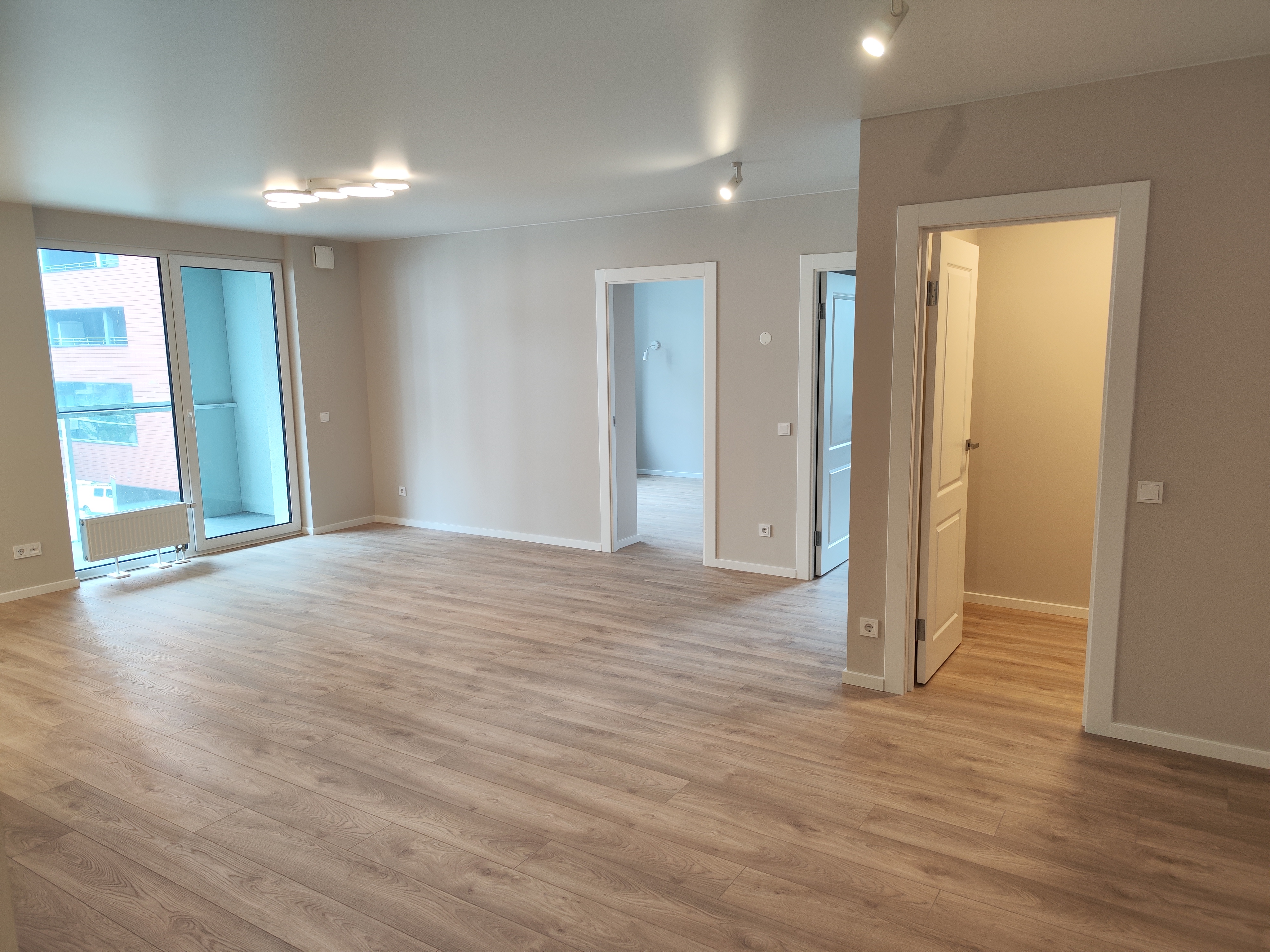 3-jų kambarių butai - 67,00 kv. m.