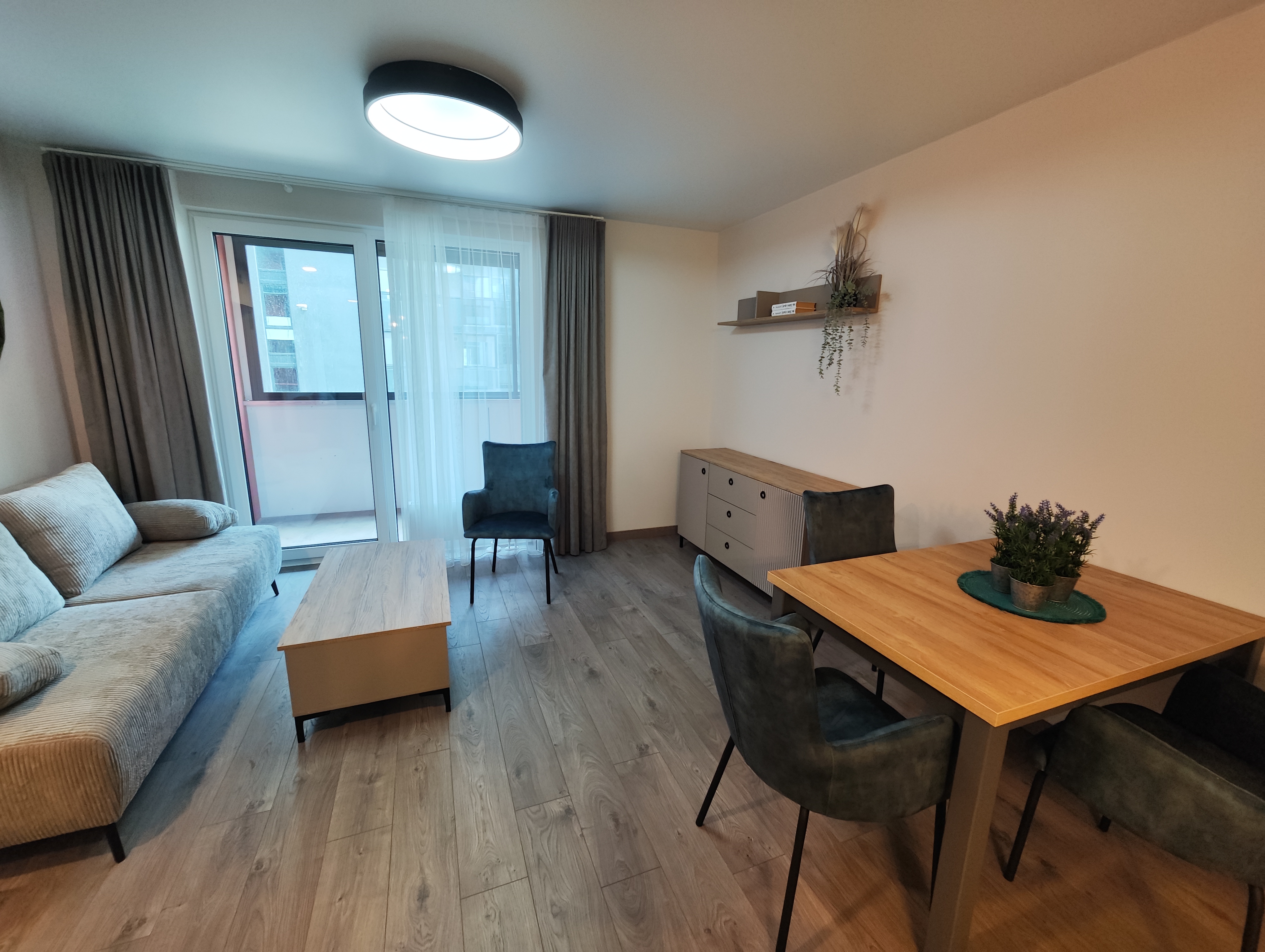 Nuoma 2-jų kambarių butas - 44,00 kv. m.