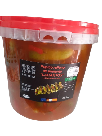 Pepinos Rellenos de Pimiento “Lagartos” – Contraste crujiente con alma mediterránea